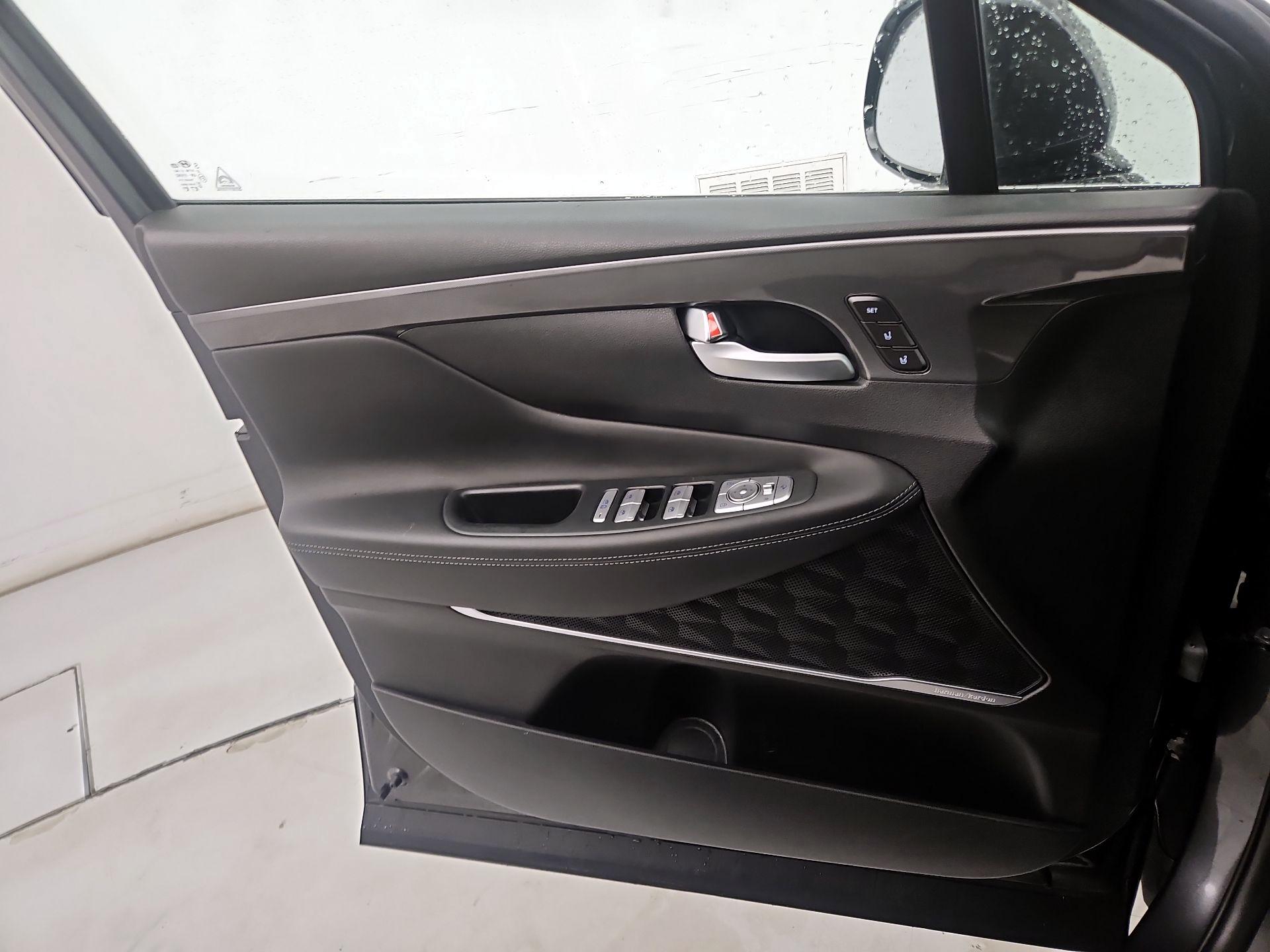 Thumbnail: 2023 Hyundai Santa Fe - 12