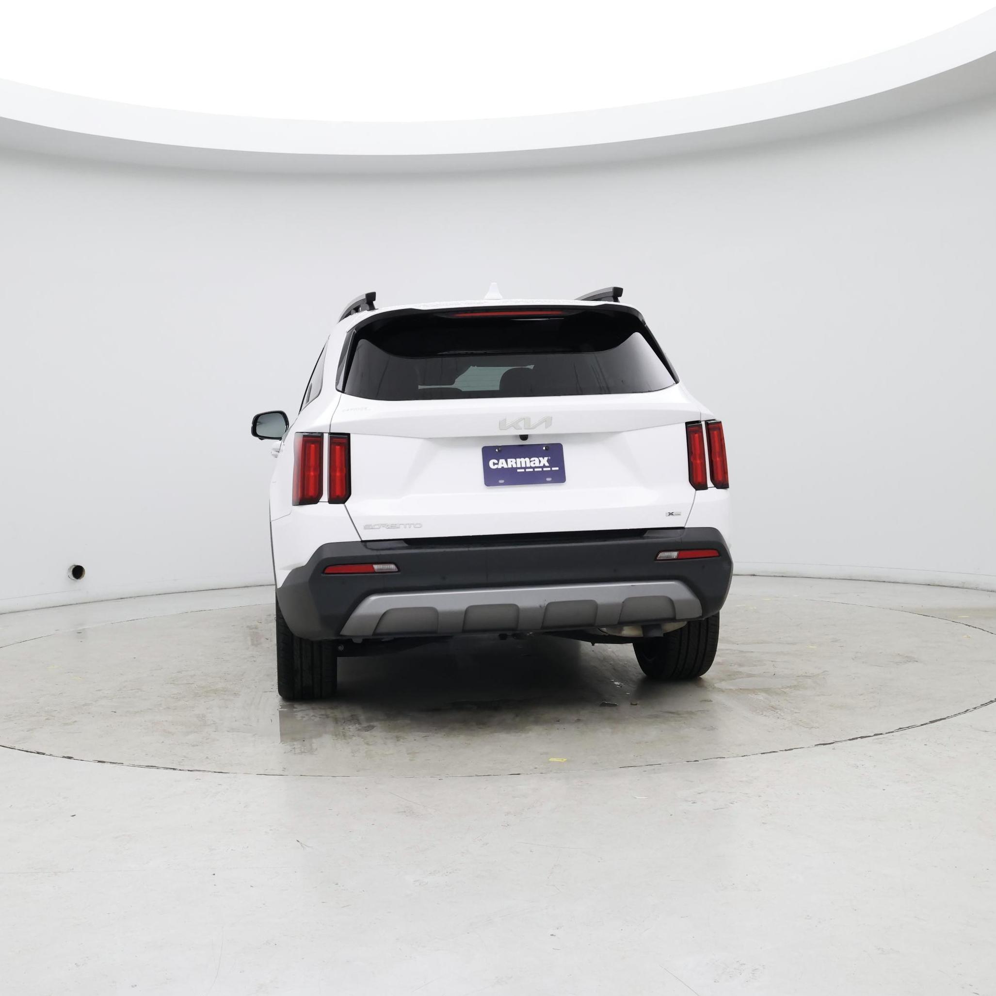 Thumbnail: 2023 Kia Sorento - 6