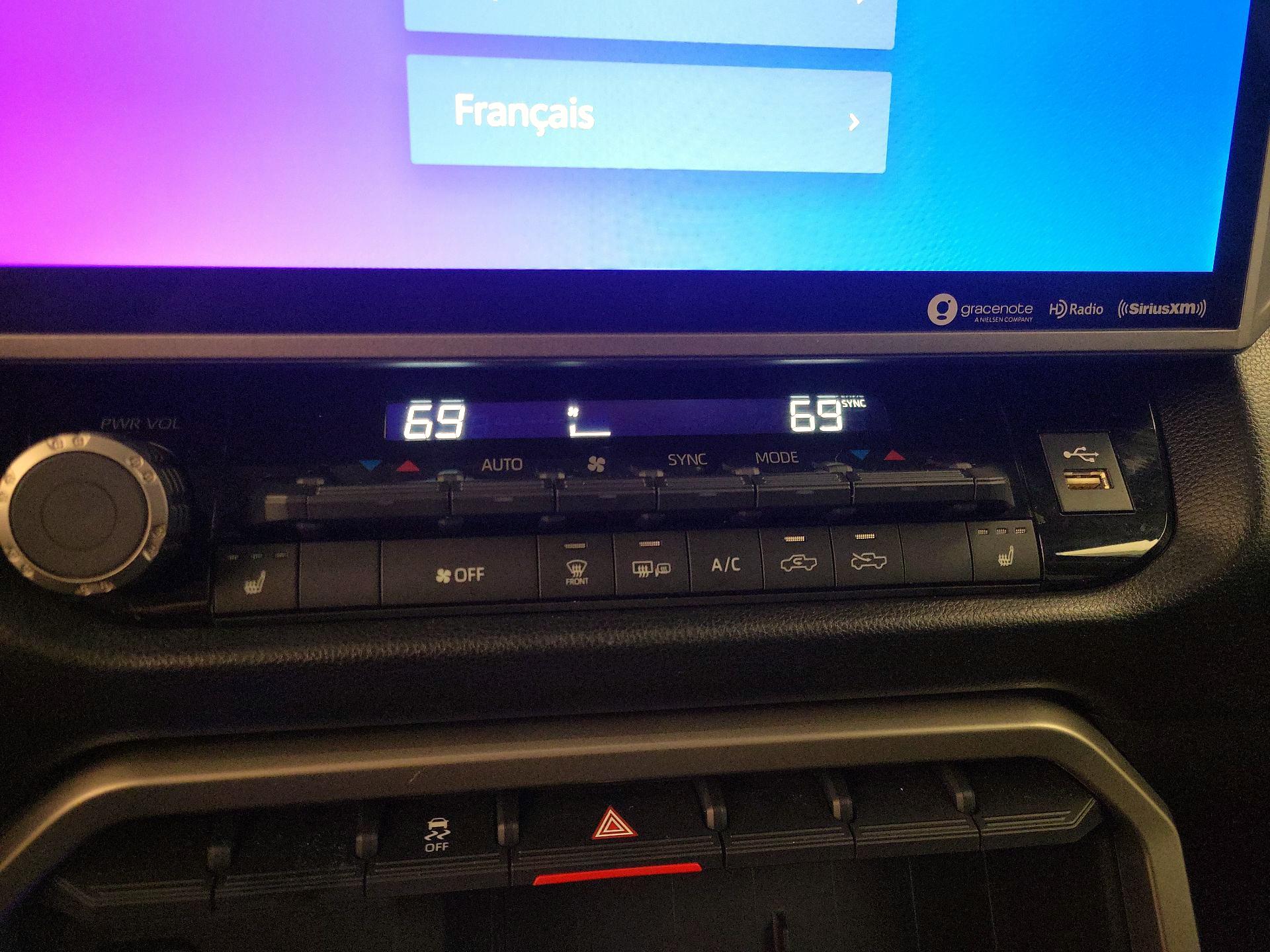 Thumbnail: 2022 Toyota Tundra - 16