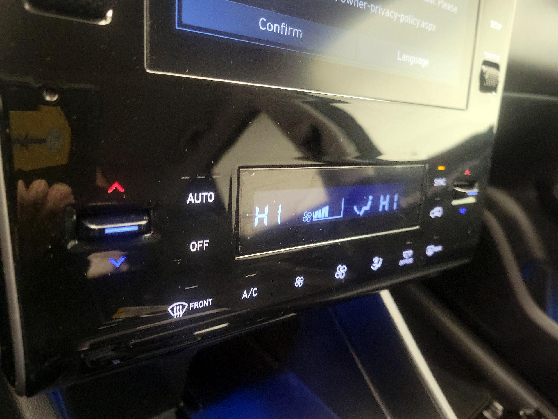 Thumbnail: 2023 Hyundai Tucson - 16