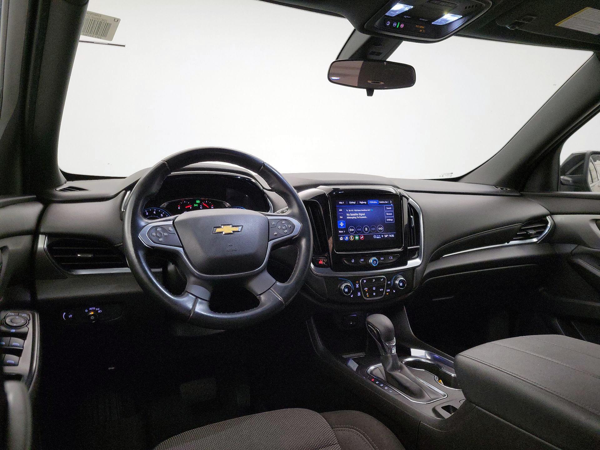 Thumbnail: 2023 Chevrolet Traverse - 9