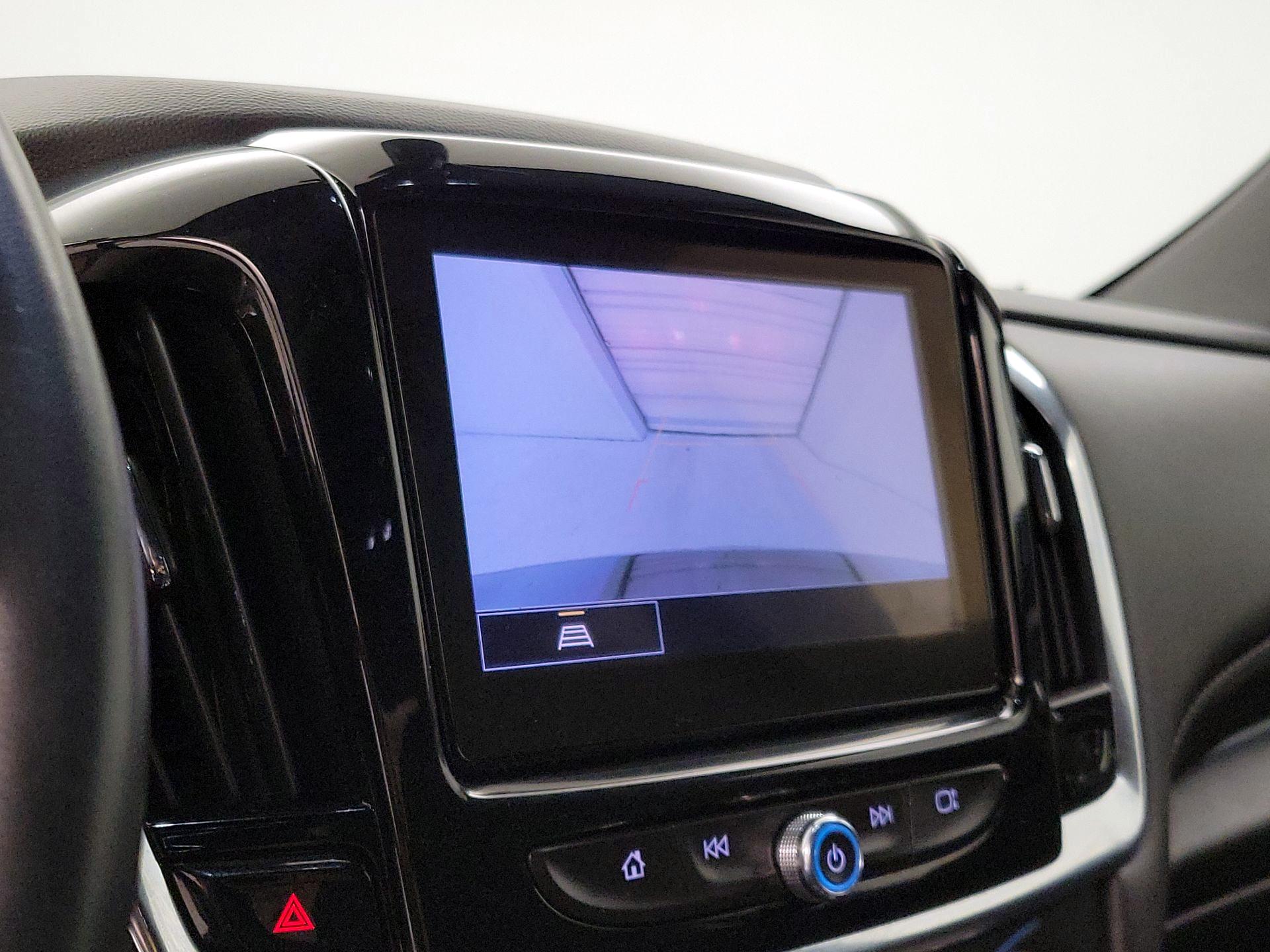 Thumbnail: 2023 Chevrolet Traverse - 14