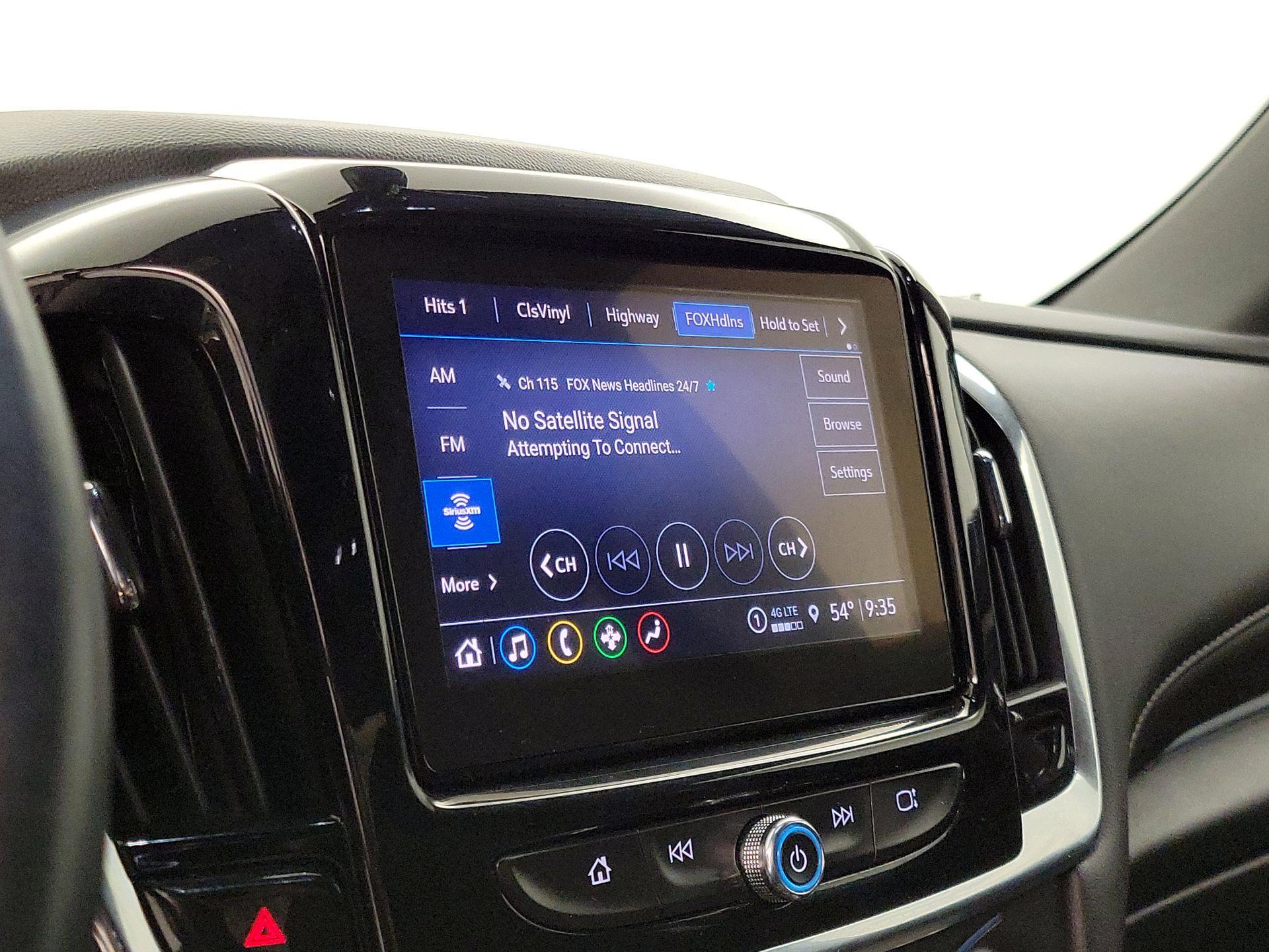 Thumbnail: 2023 Chevrolet Traverse - 15