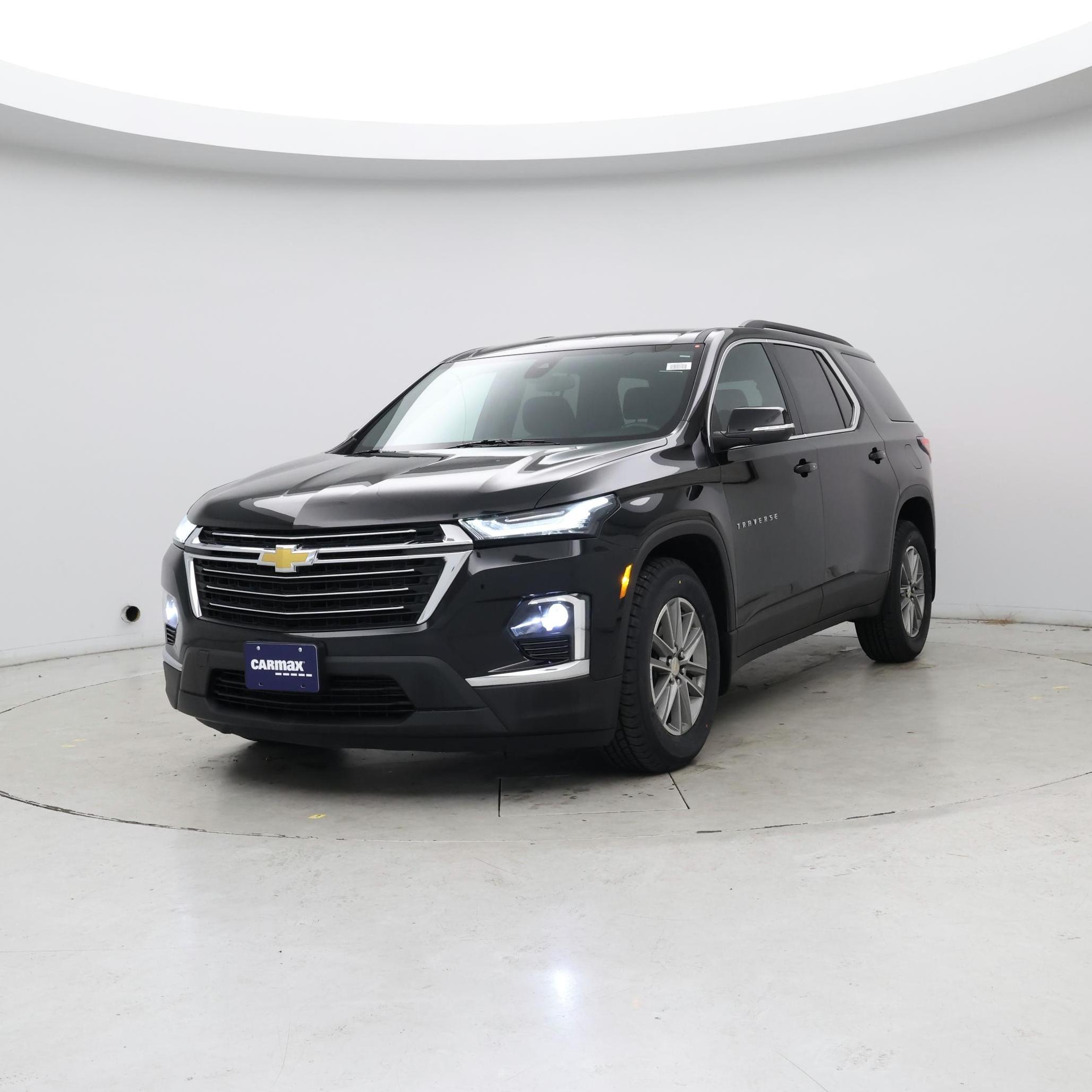 Thumbnail: 2023 Chevrolet Traverse - 4
