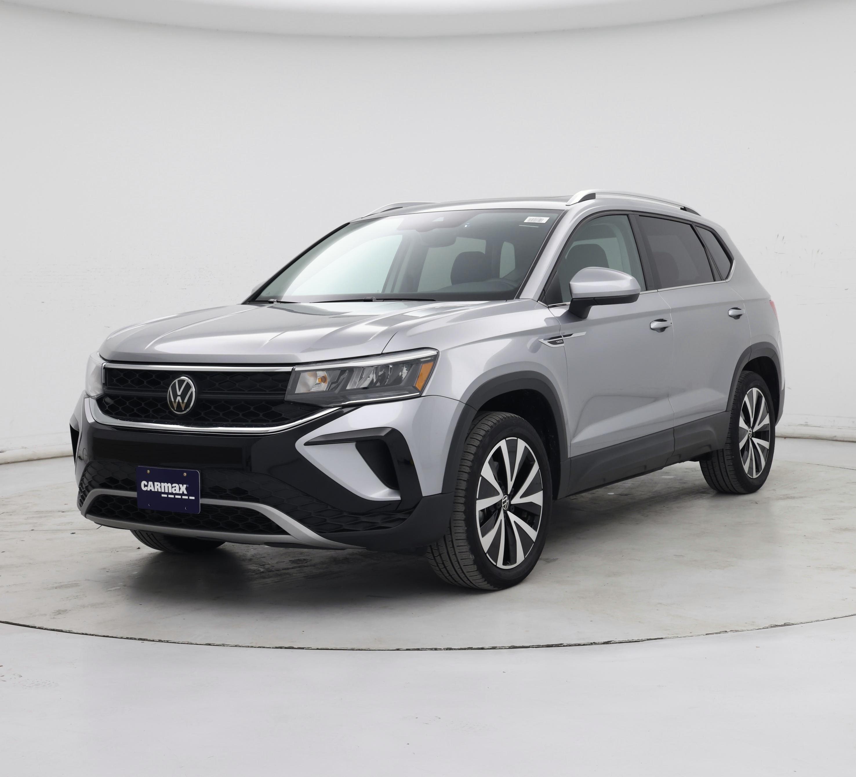 Thumbnail: 2023 Volkswagen Taos - 4