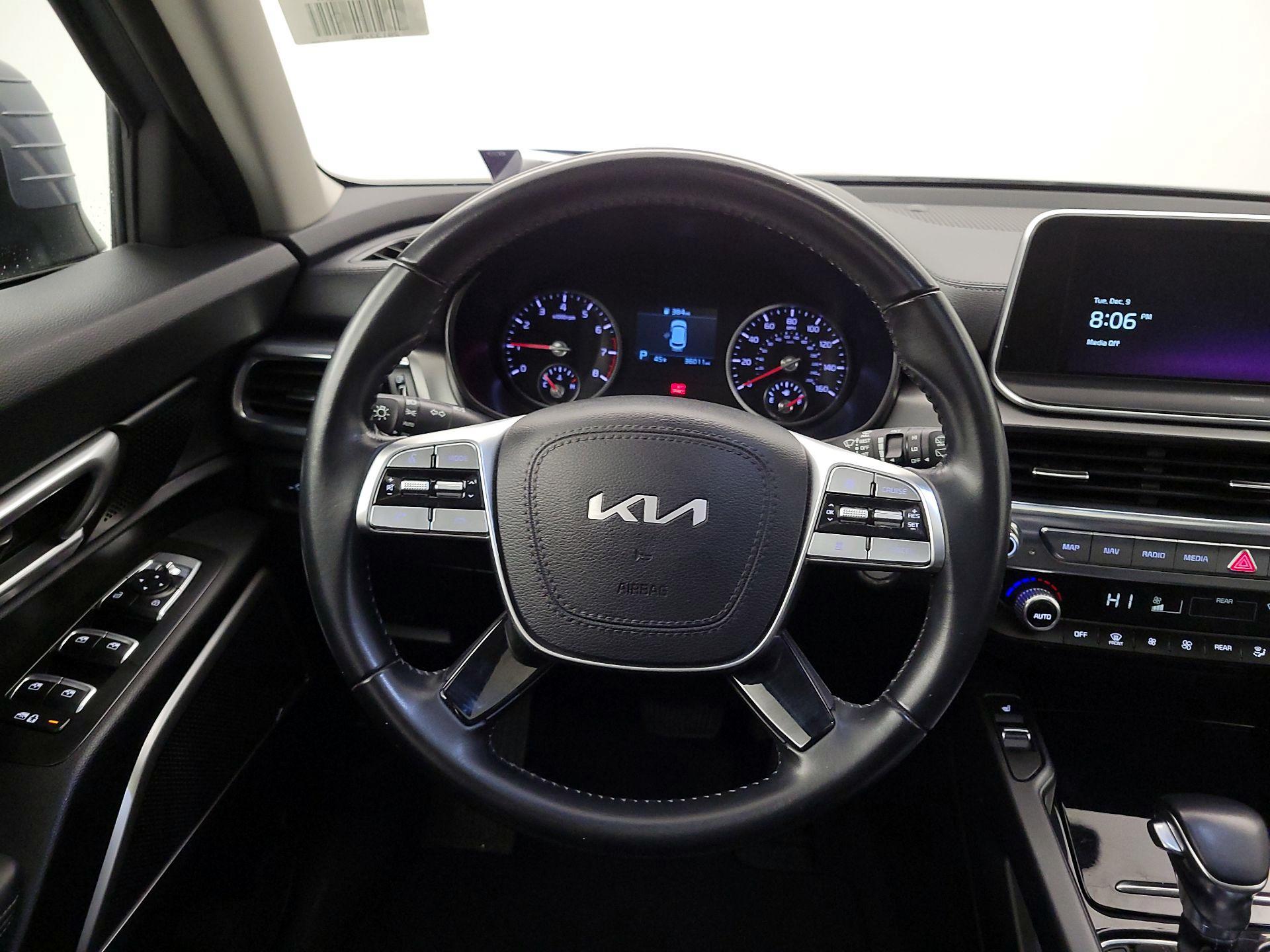 Thumbnail: 2022 Kia Telluride - 10