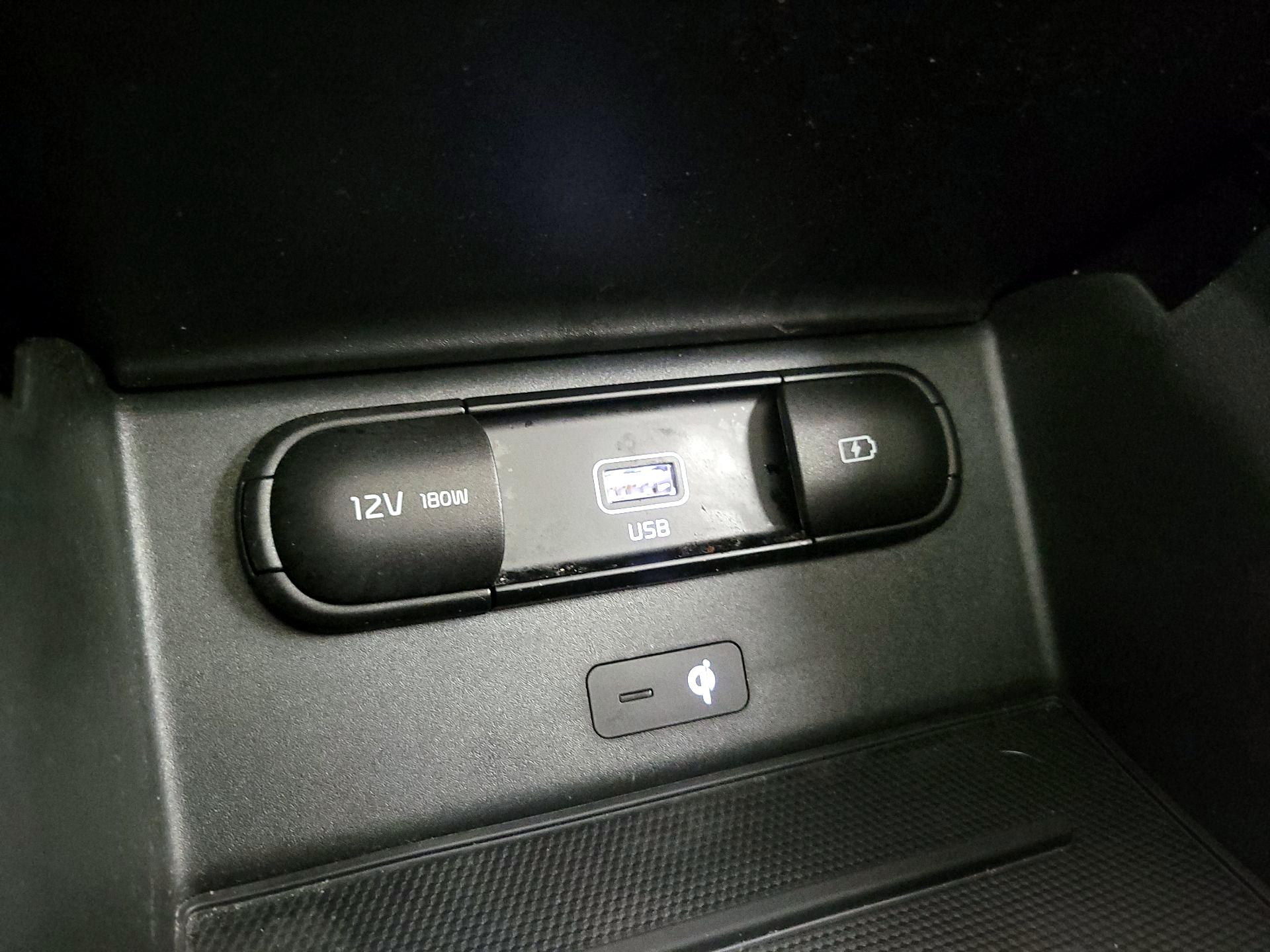 Thumbnail: 2022 Kia Telluride - 18