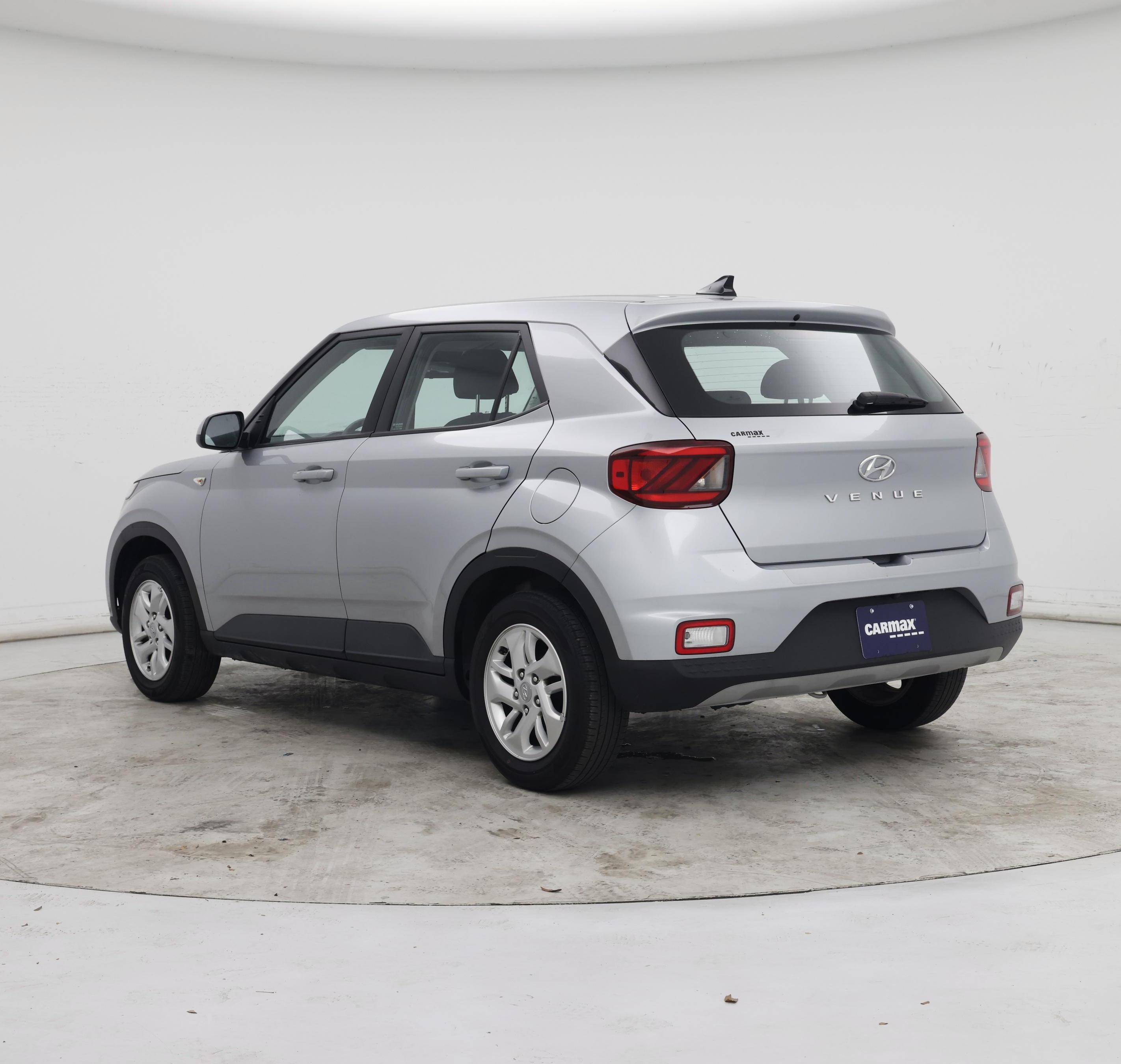 Thumbnail: 2022 Hyundai Venue - 2