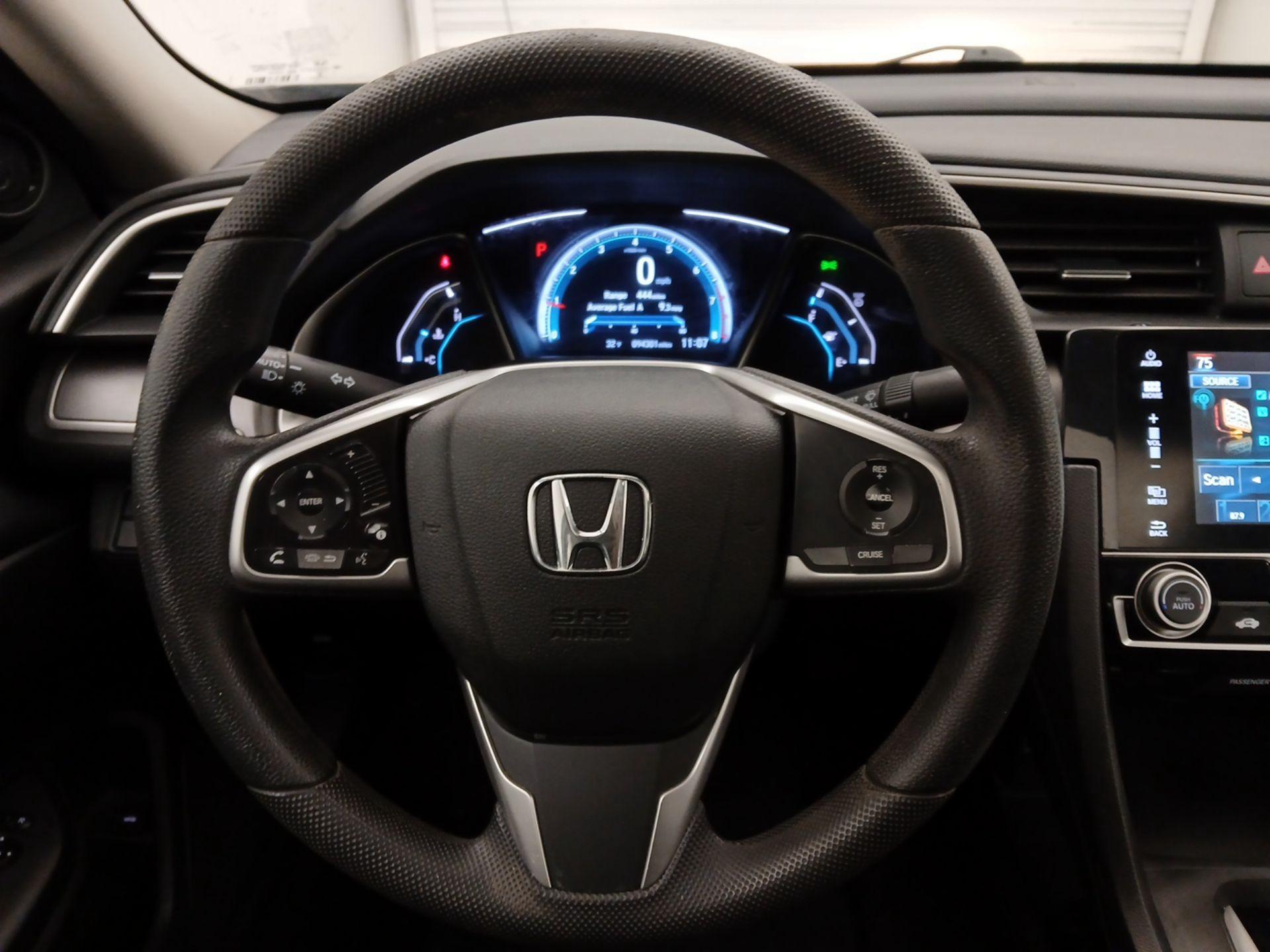 Thumbnail: 2017 Honda Civic - 10