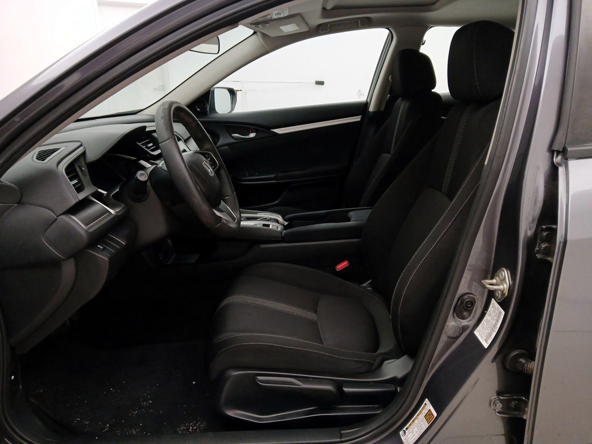 Thumbnail: 2017 Honda Civic - 11