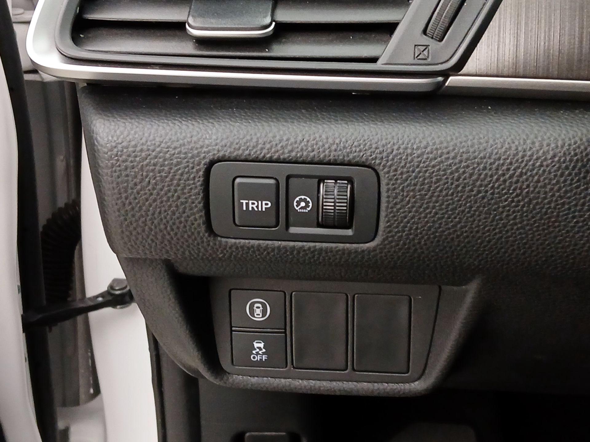 Thumbnail: 2018 Honda Accord - 13