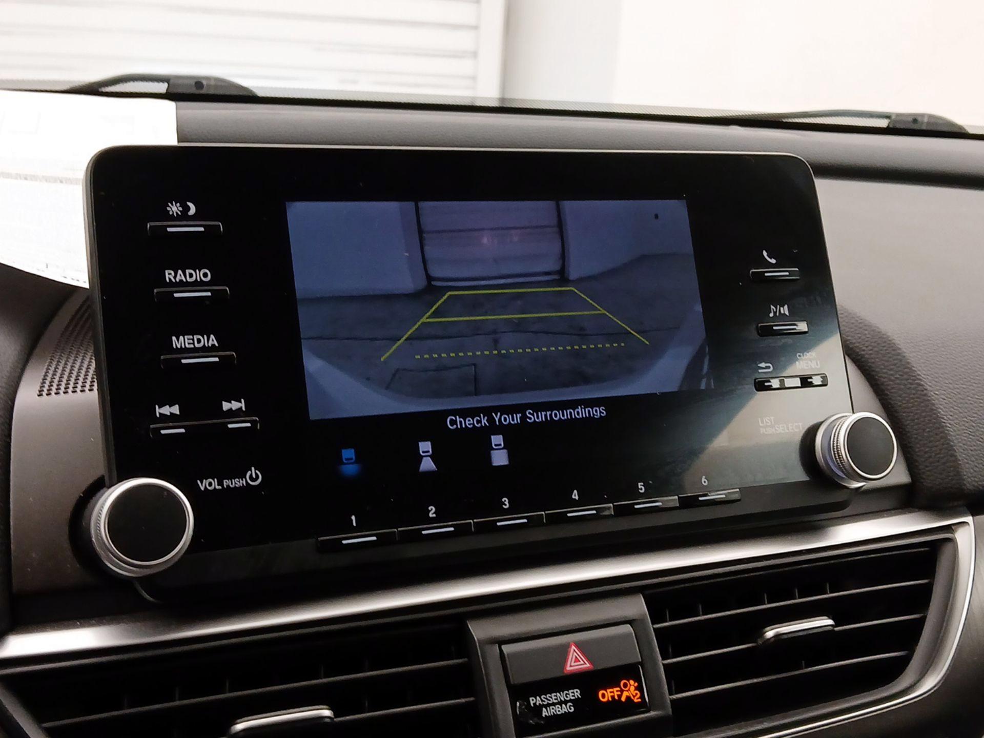 Thumbnail: 2018 Honda Accord - 14