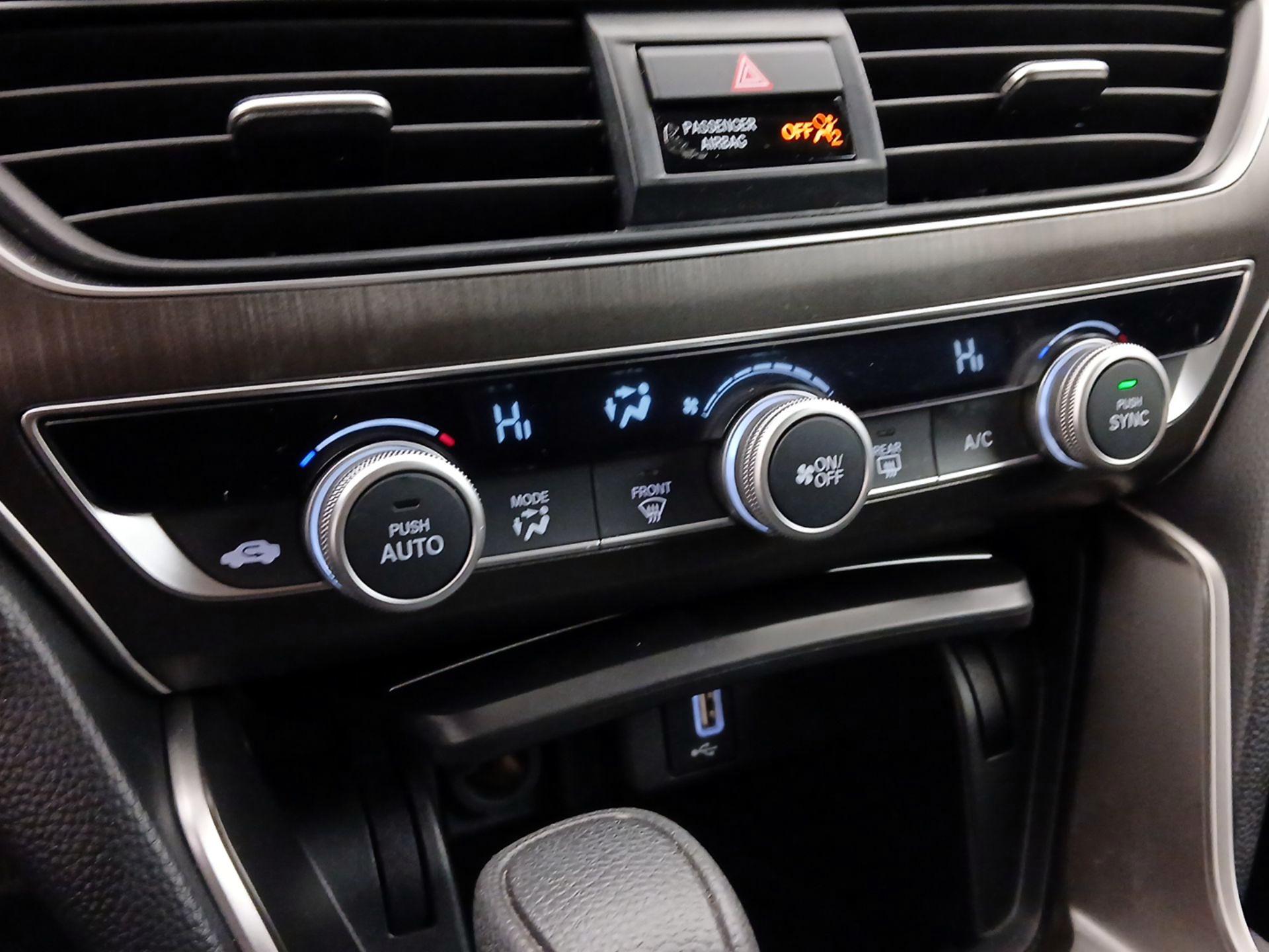 Thumbnail: 2018 Honda Accord - 16