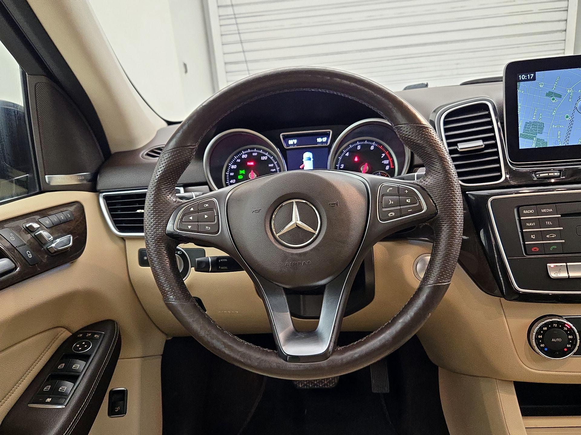 Thumbnail: 2018 Mercedes-Benz GLE - 10