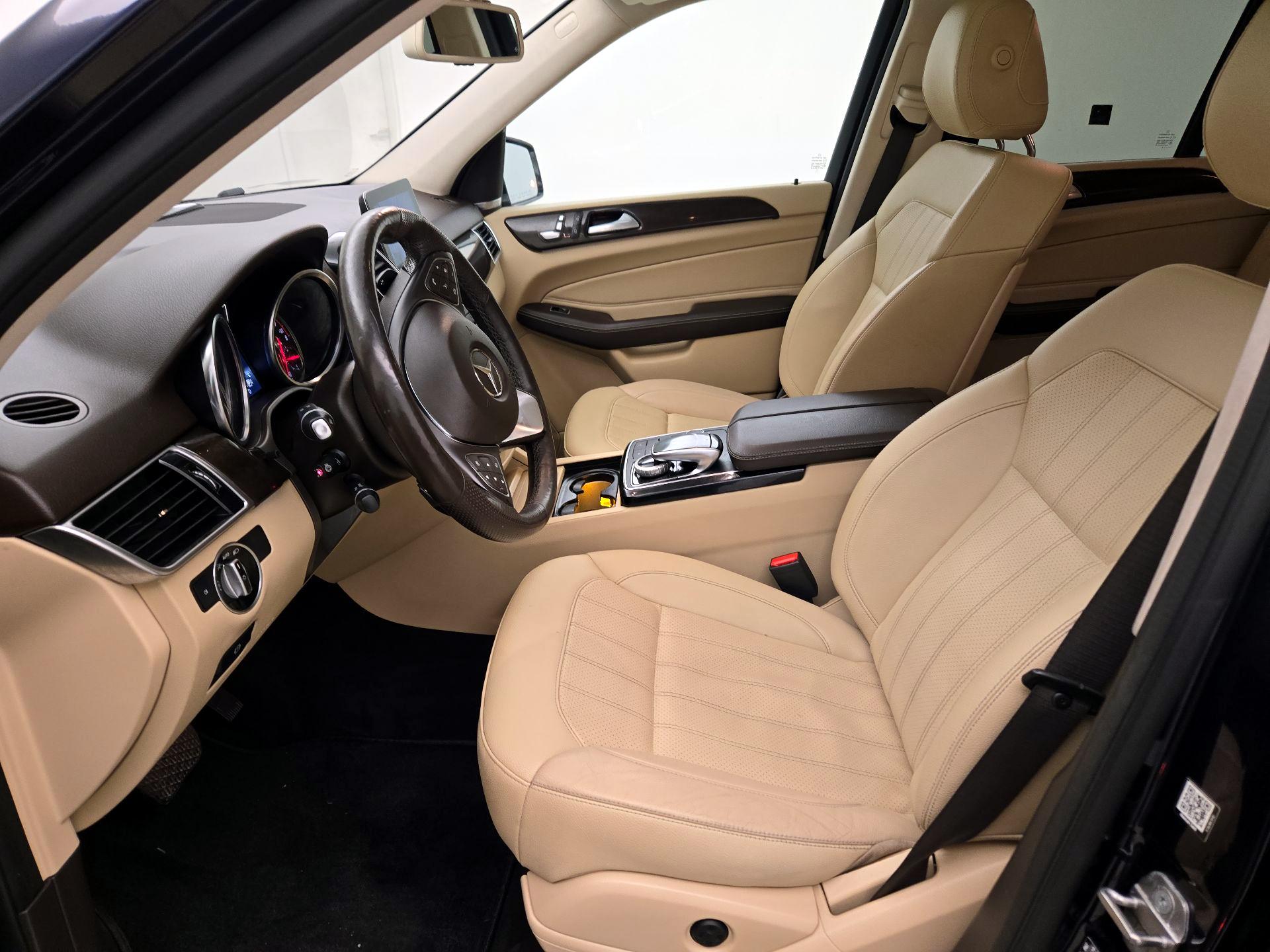 Thumbnail: 2018 Mercedes-Benz GLE - 11