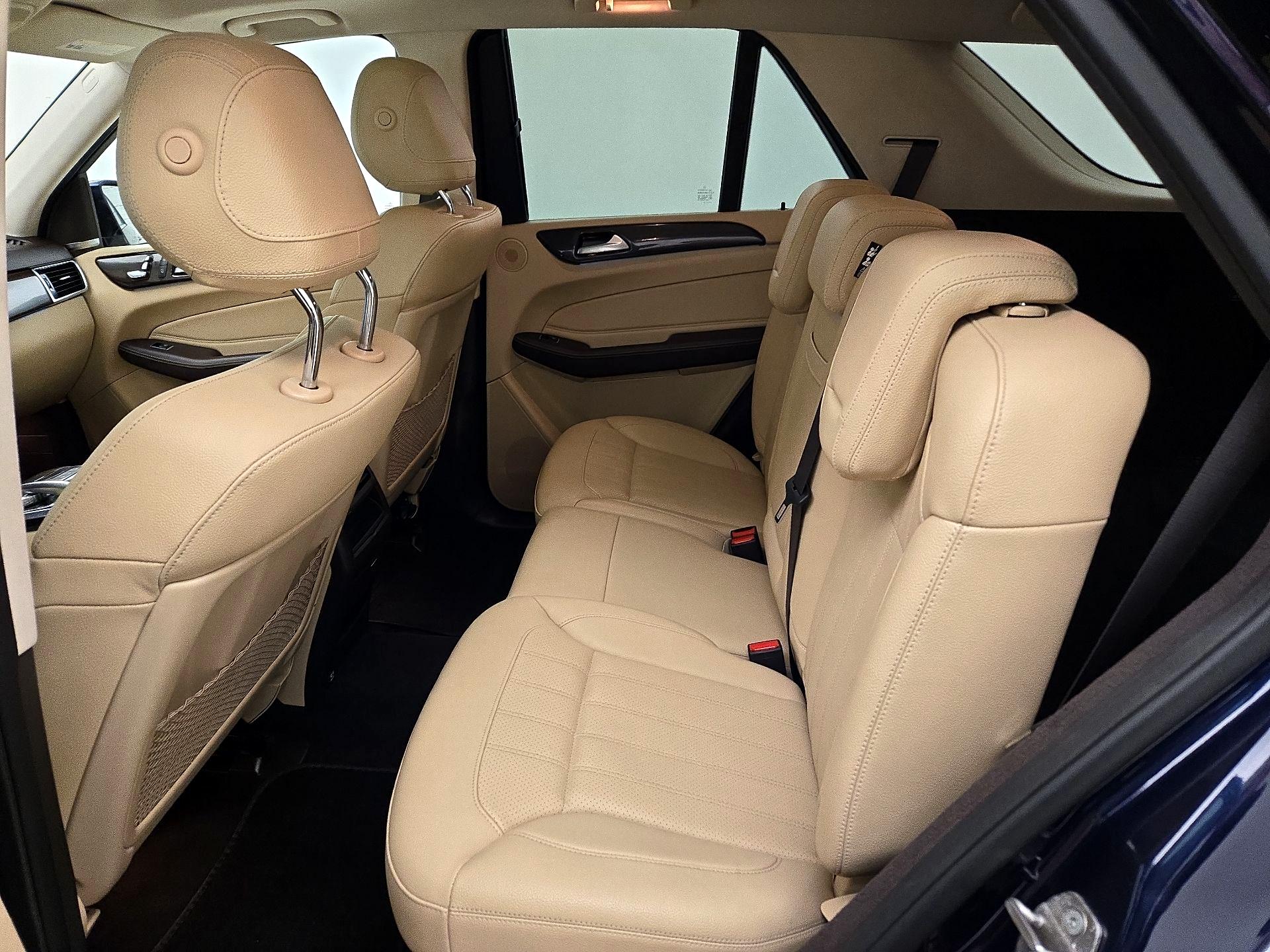 Thumbnail: 2018 Mercedes-Benz GLE - 18