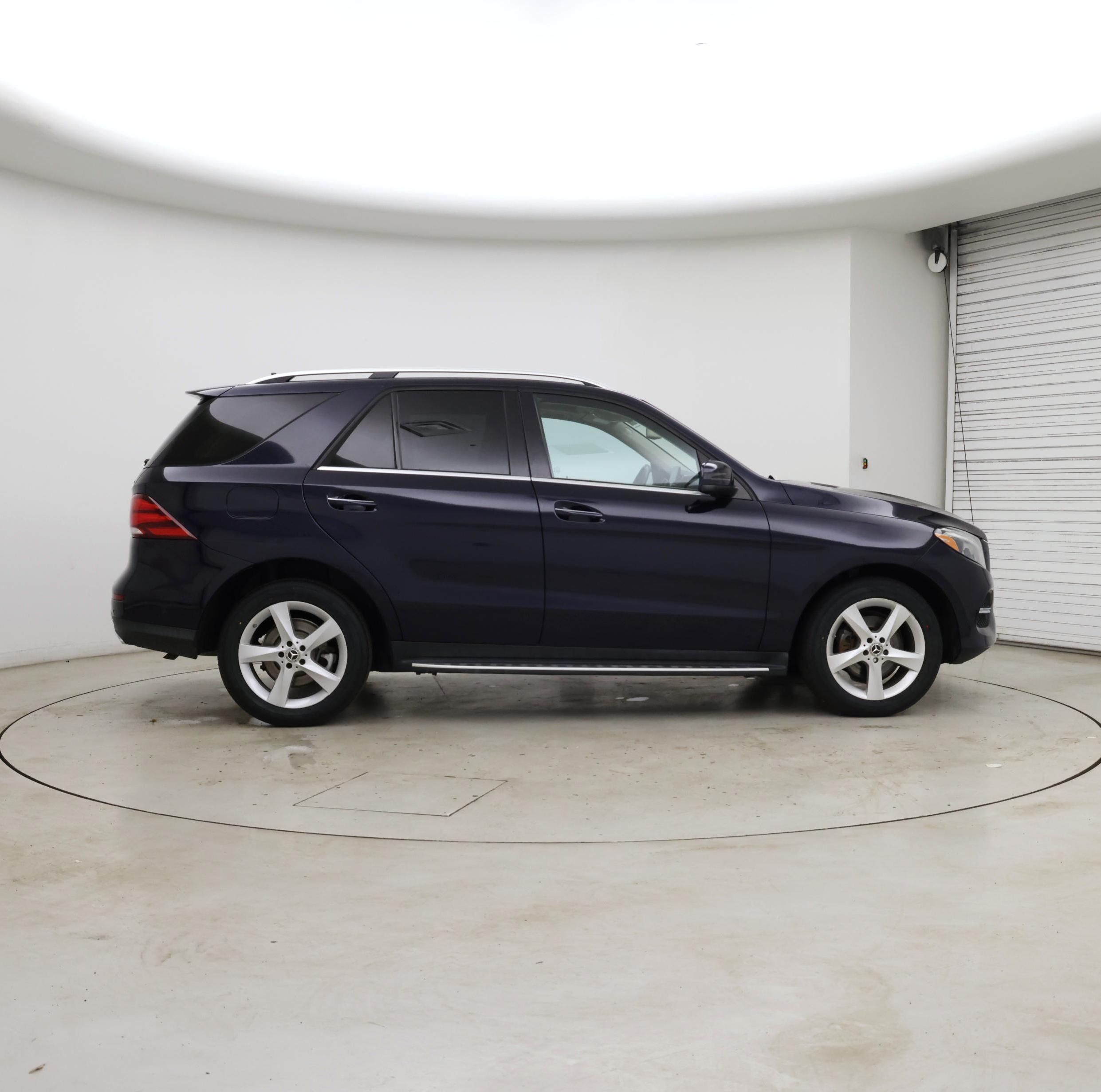 Thumbnail: 2018 Mercedes-Benz GLE - 7