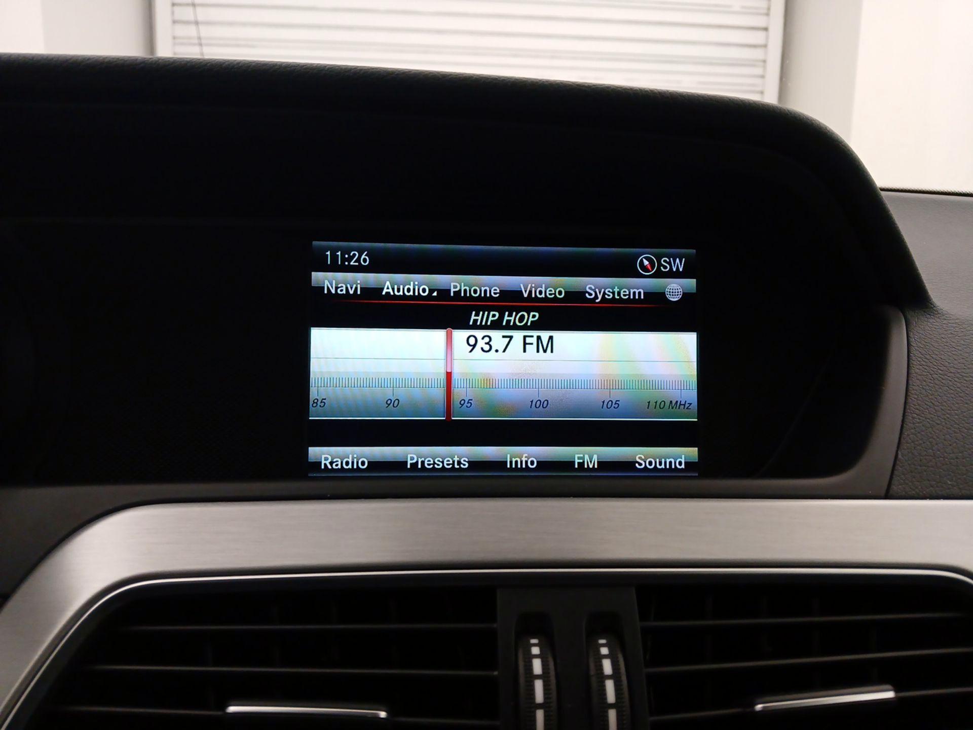 Thumbnail: 2015 Mercedes-Benz C-Class - 16