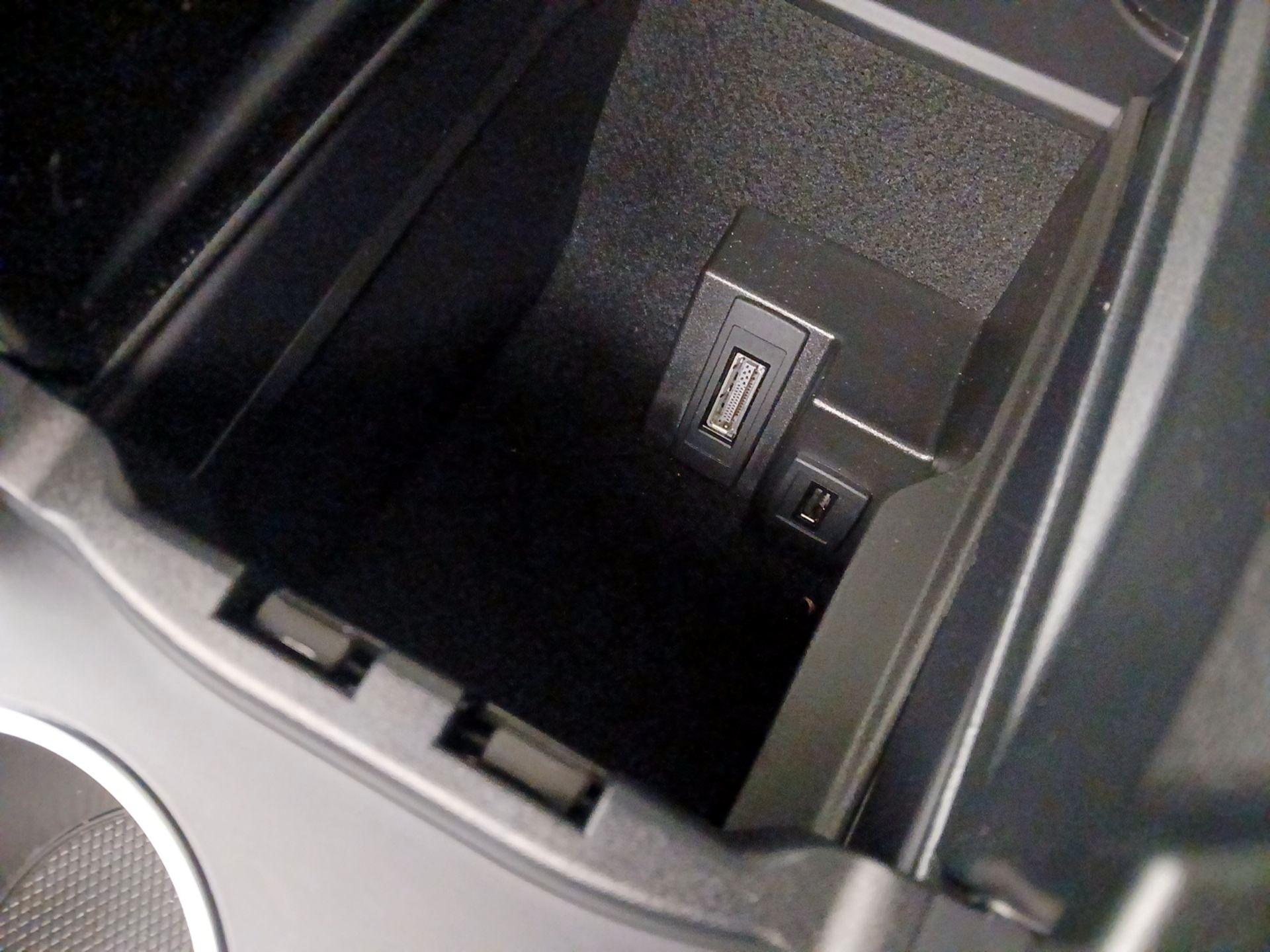 Thumbnail: 2015 Mercedes-Benz C-Class - 19