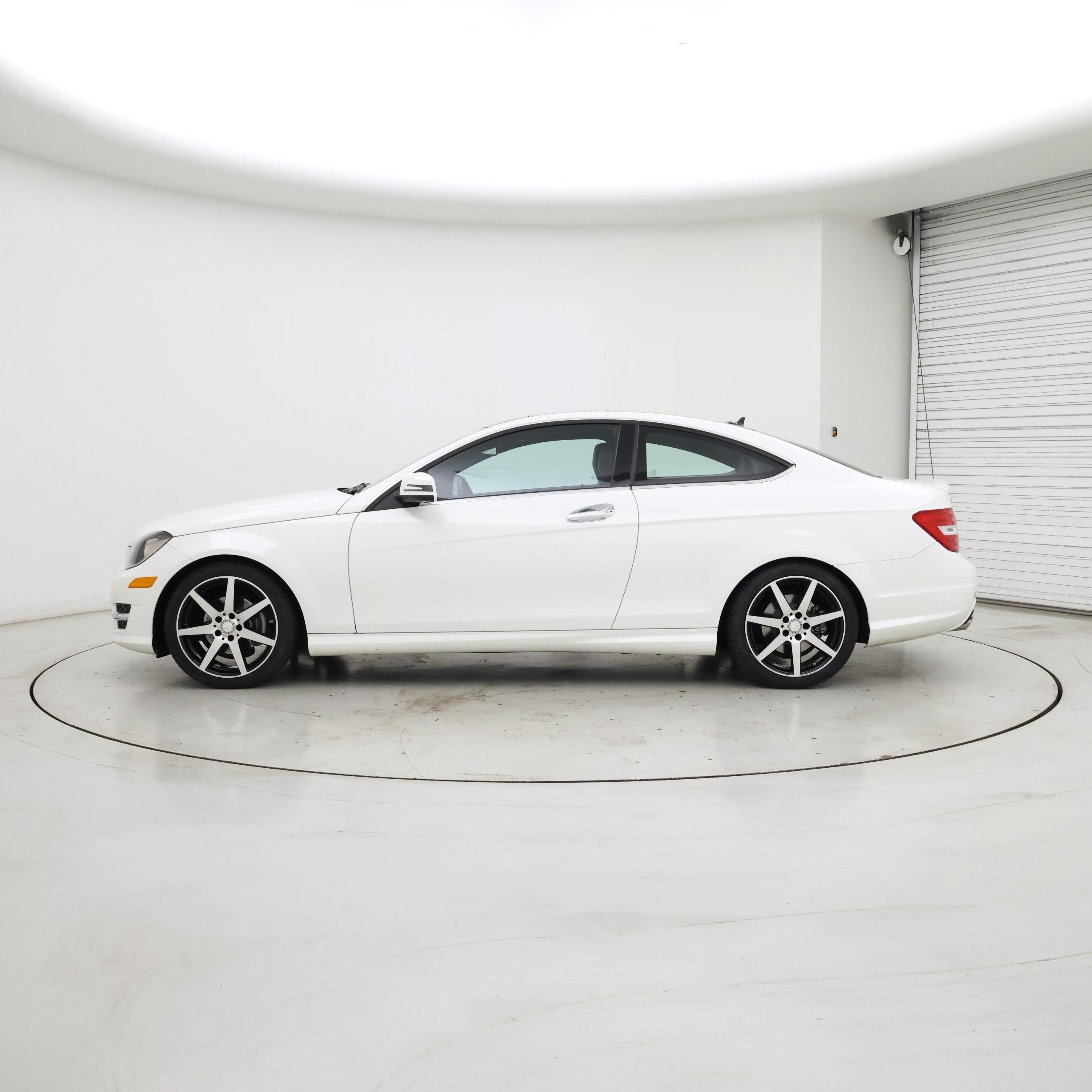 Thumbnail: 2015 Mercedes-Benz C-Class - 3