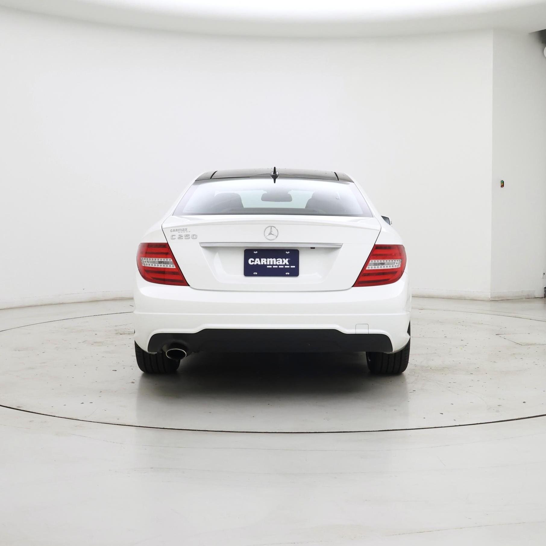 Thumbnail: 2015 Mercedes-Benz C-Class - 6