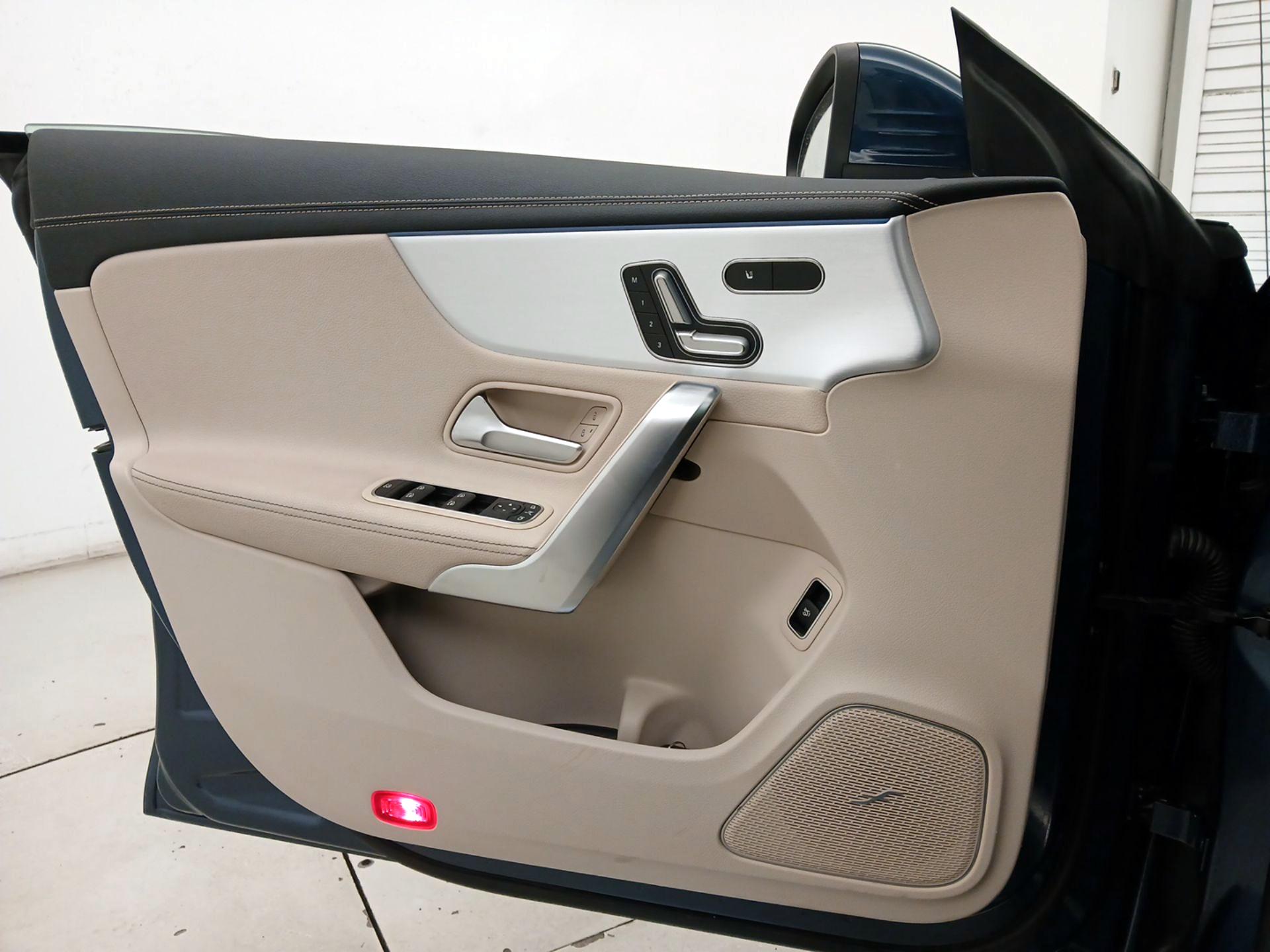 Thumbnail: 2020 Mercedes-Benz CLA - 12