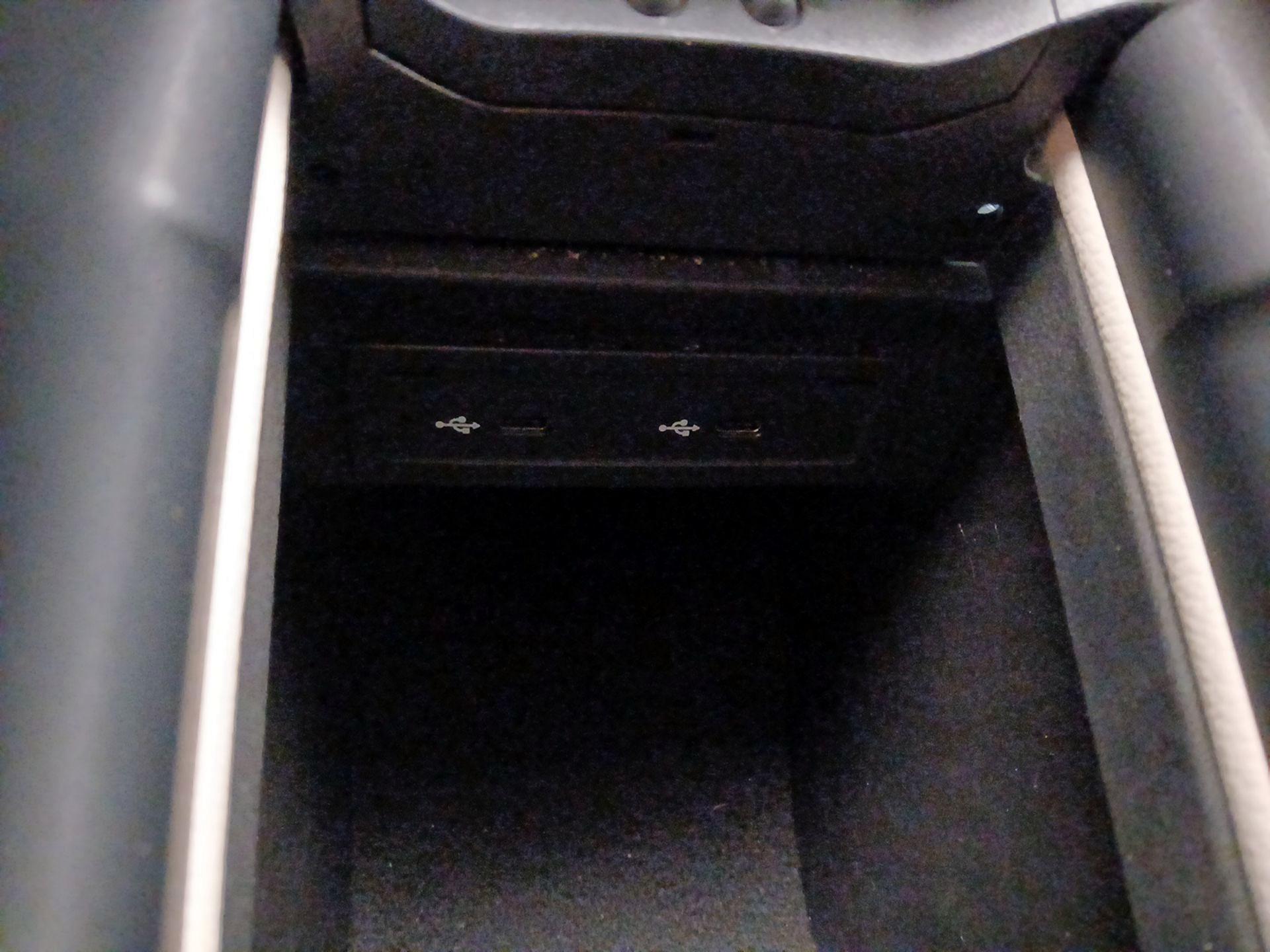 Thumbnail: 2020 Mercedes-Benz CLA - 18