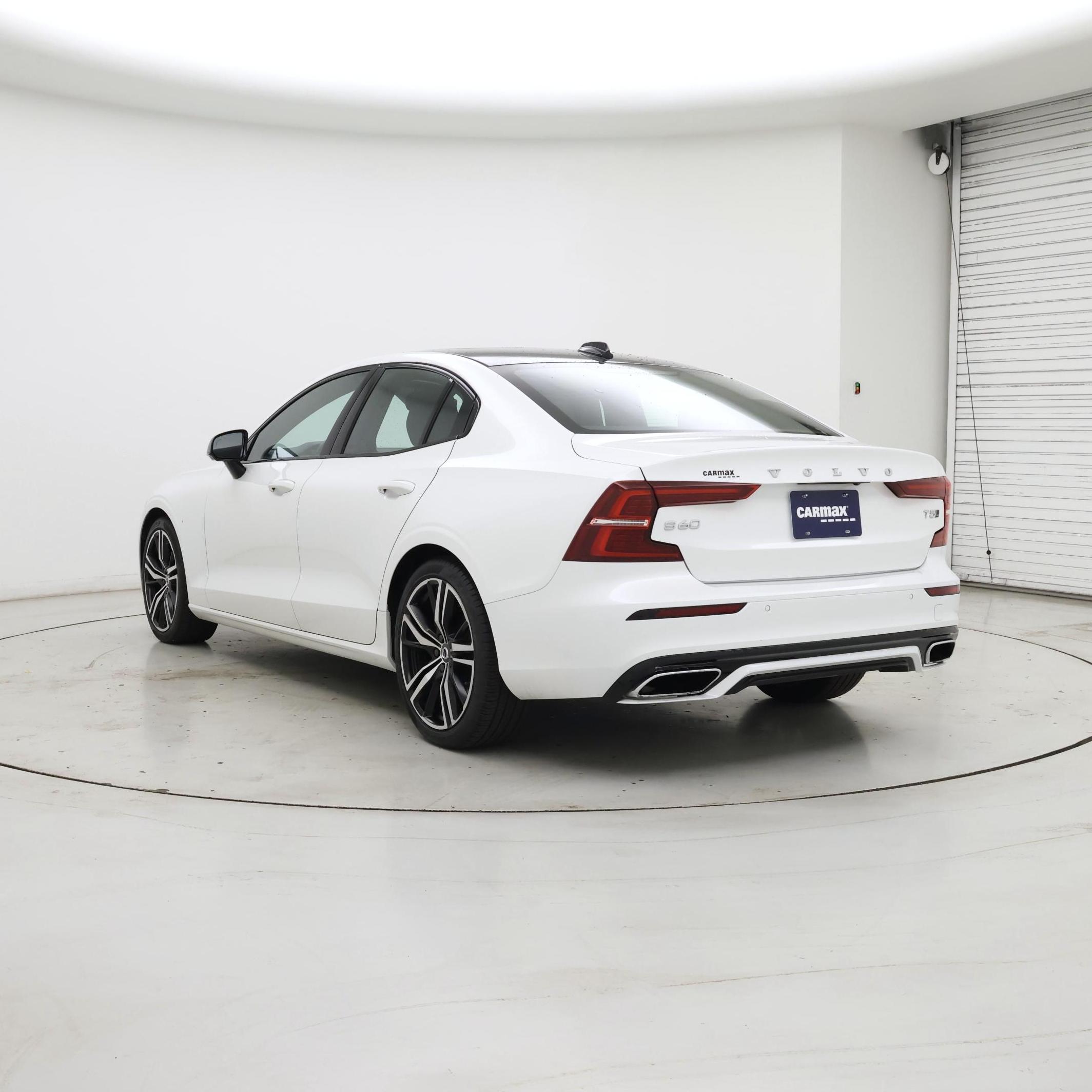 Thumbnail: 2021 Volvo S60 - 2