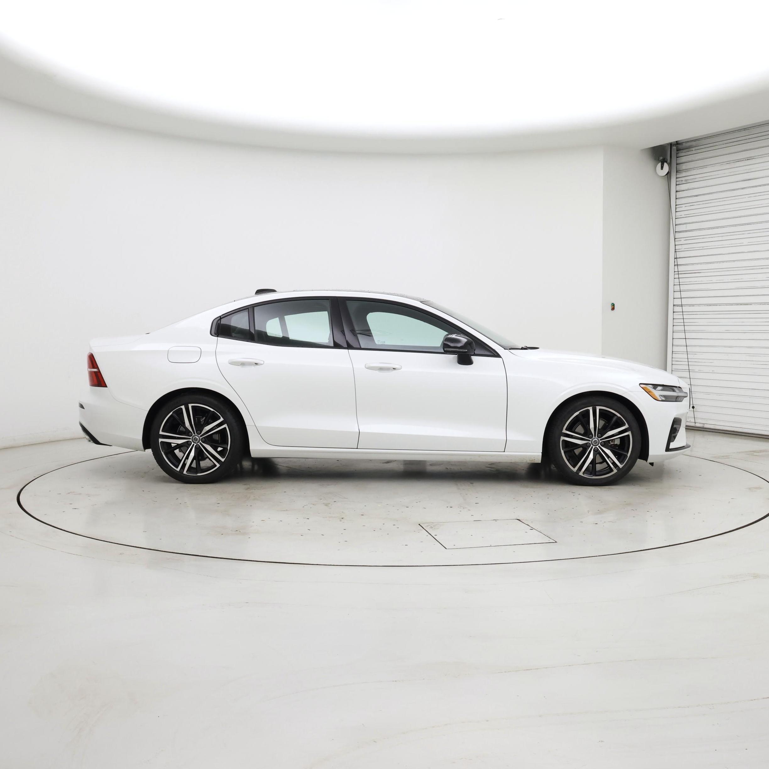 Thumbnail: 2021 Volvo S60 - 7