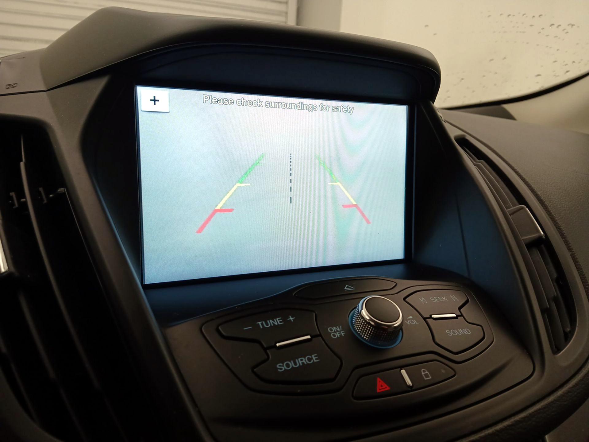 Thumbnail: 2016 Ford Escape - 14