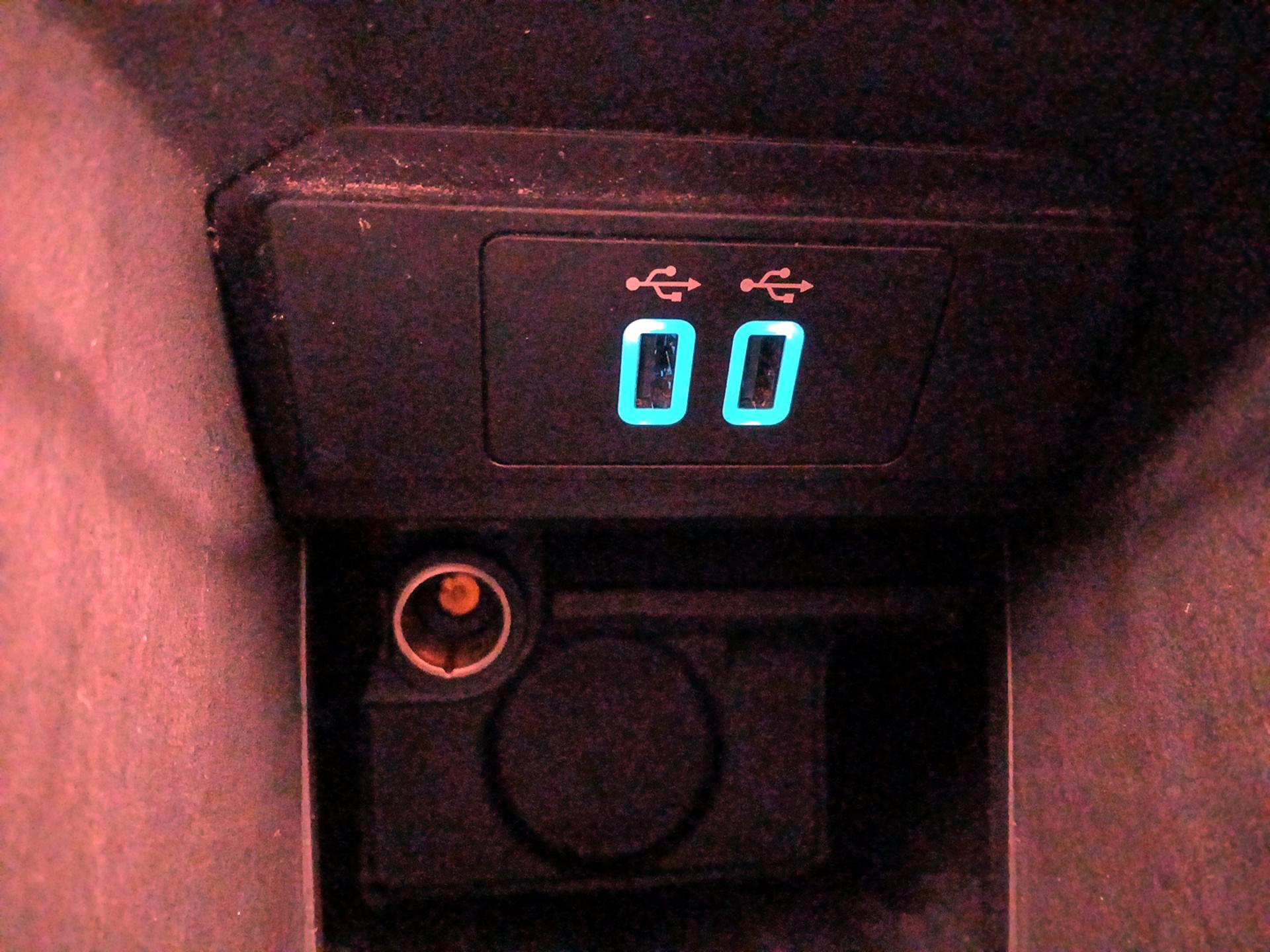 Thumbnail: 2016 Ford Escape - 18