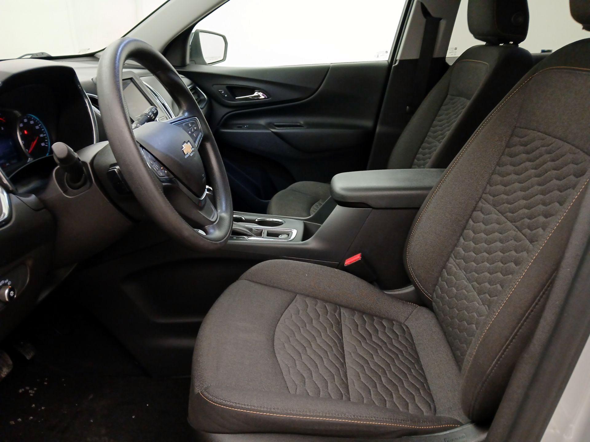 Thumbnail: 2021 Chevrolet Equinox - 11