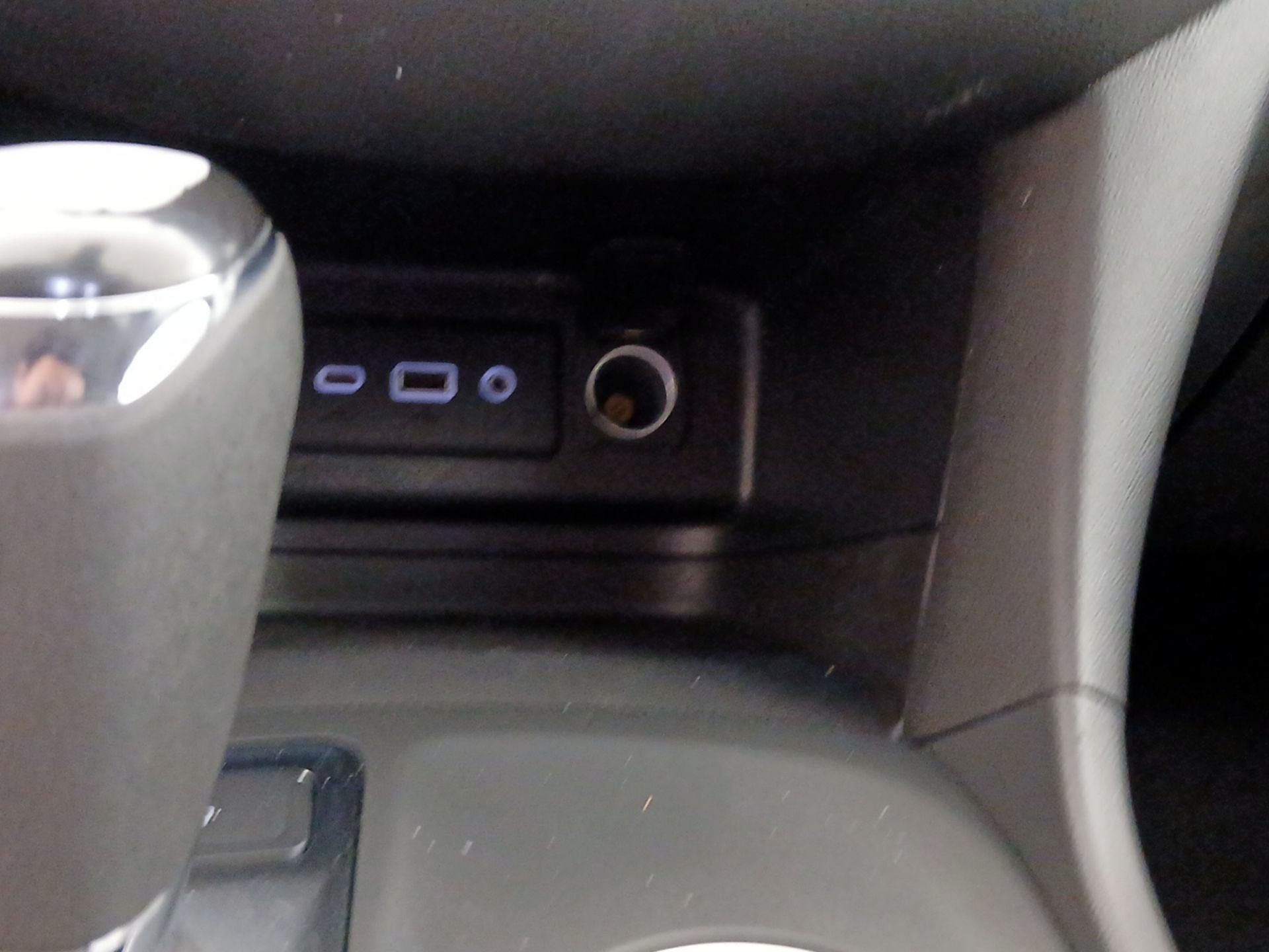 Thumbnail: 2021 Chevrolet Equinox - 18