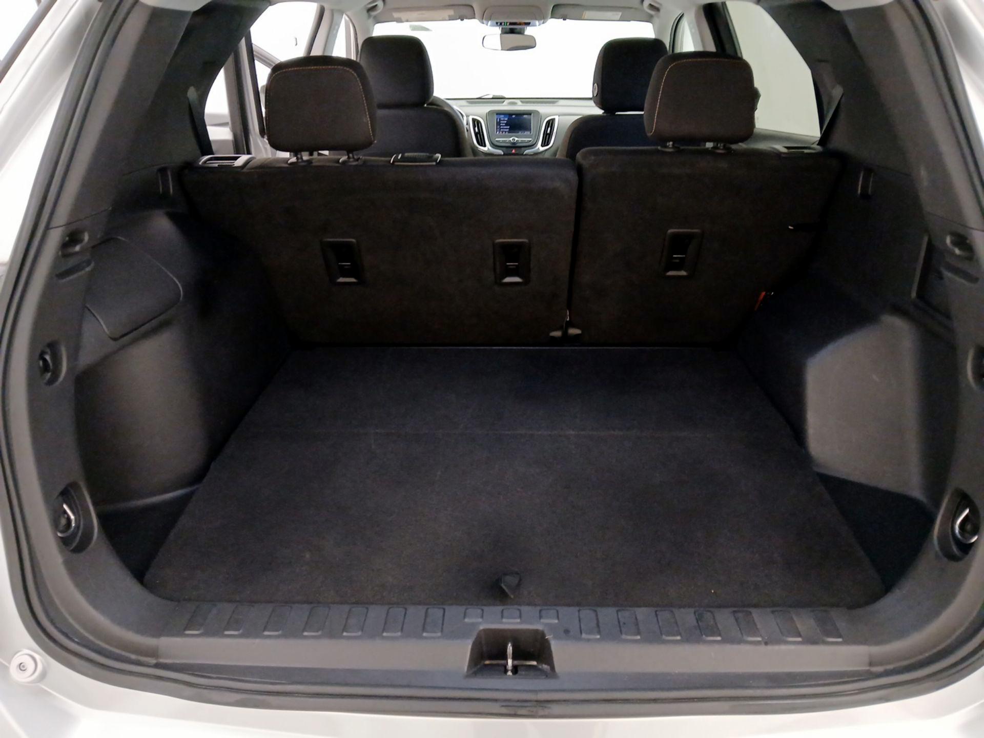 Thumbnail: 2021 Chevrolet Equinox - 20