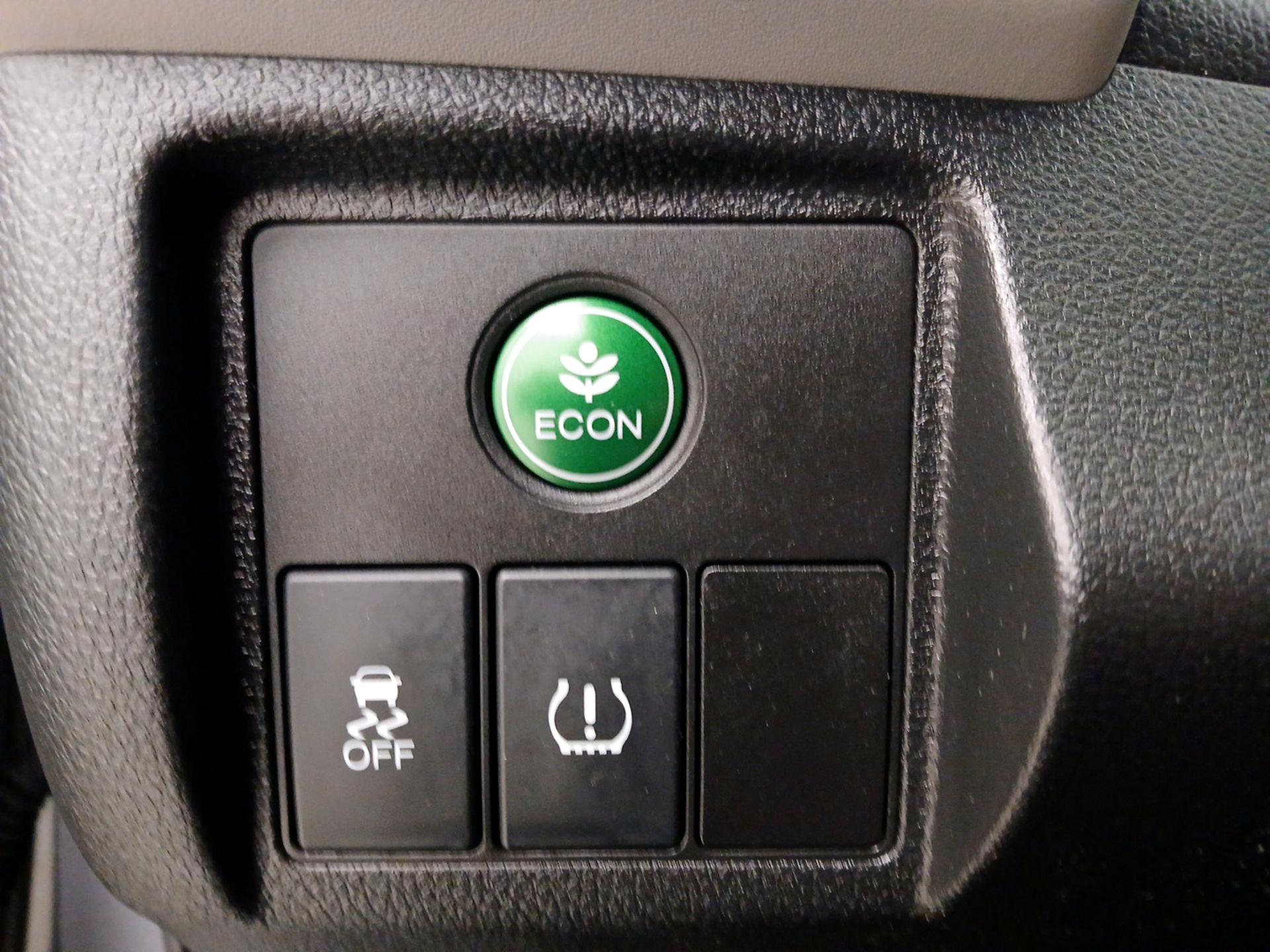 Thumbnail: 2017 Honda HR-V - 13