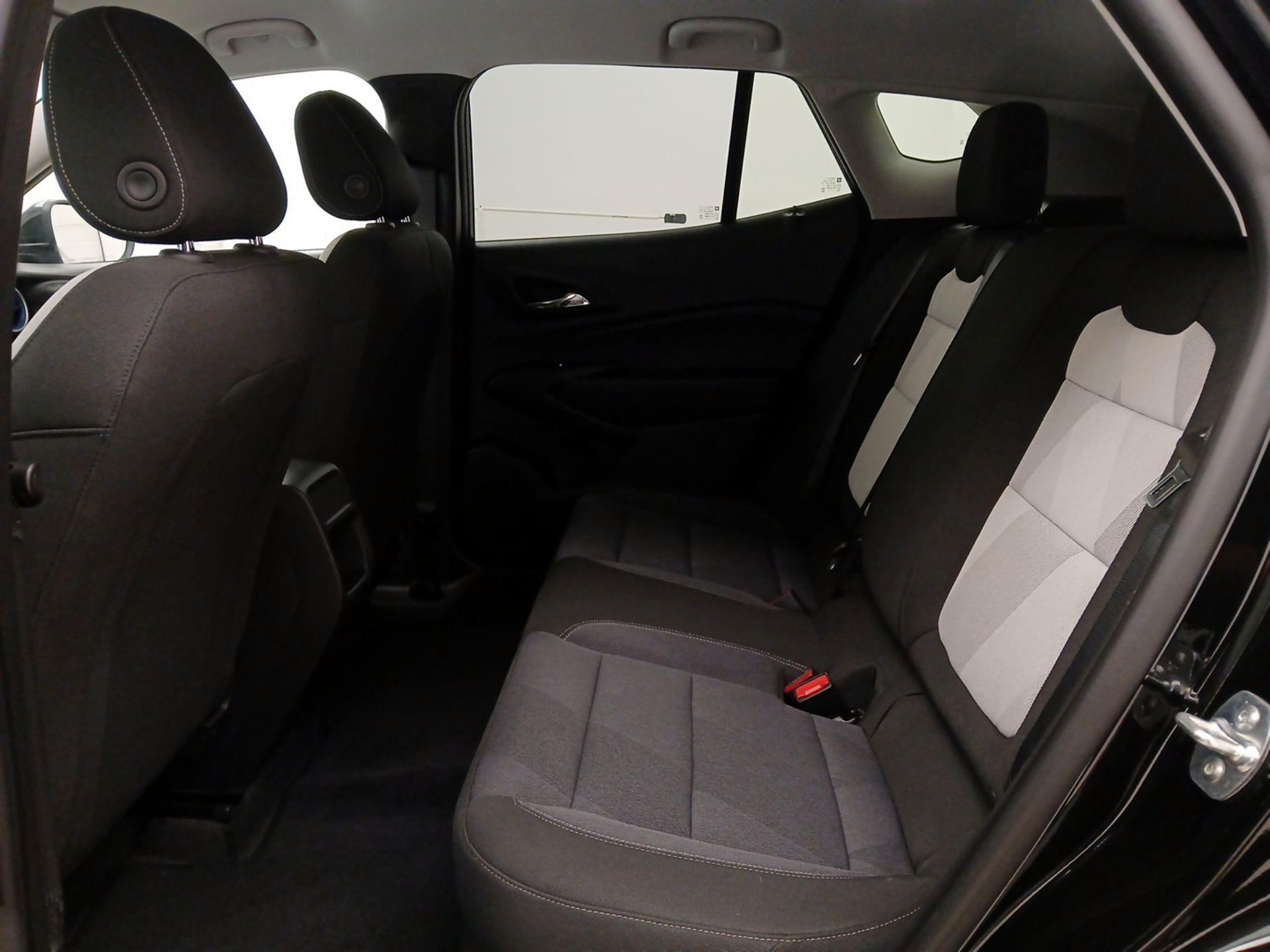 Thumbnail: 2025 Chevrolet Trax - 19