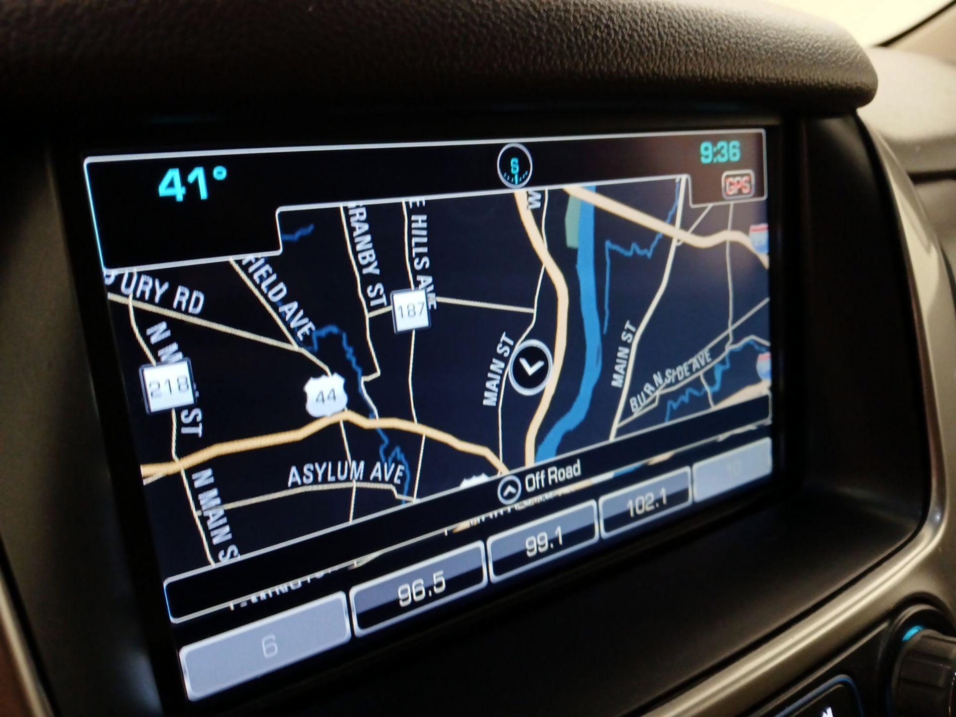 Thumbnail: 2016 Chevrolet Tahoe - 14