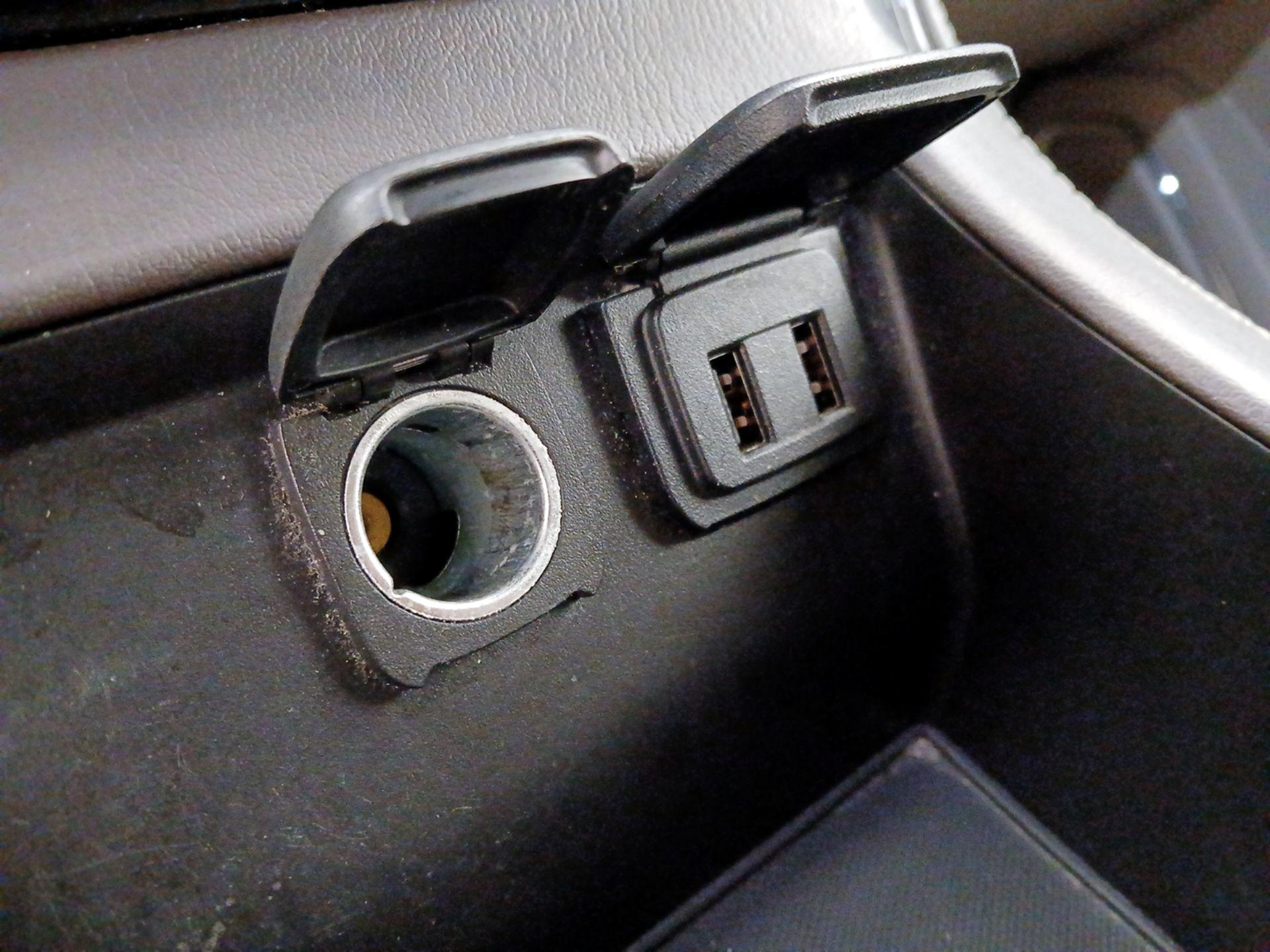 Thumbnail: 2016 Chevrolet Tahoe - 19