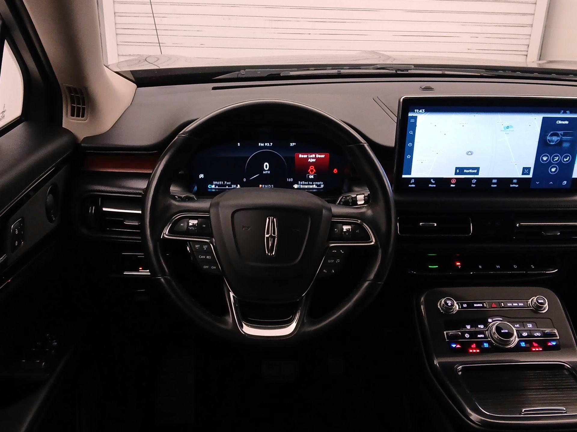 Thumbnail: 2021 Lincoln Nautilus - 10