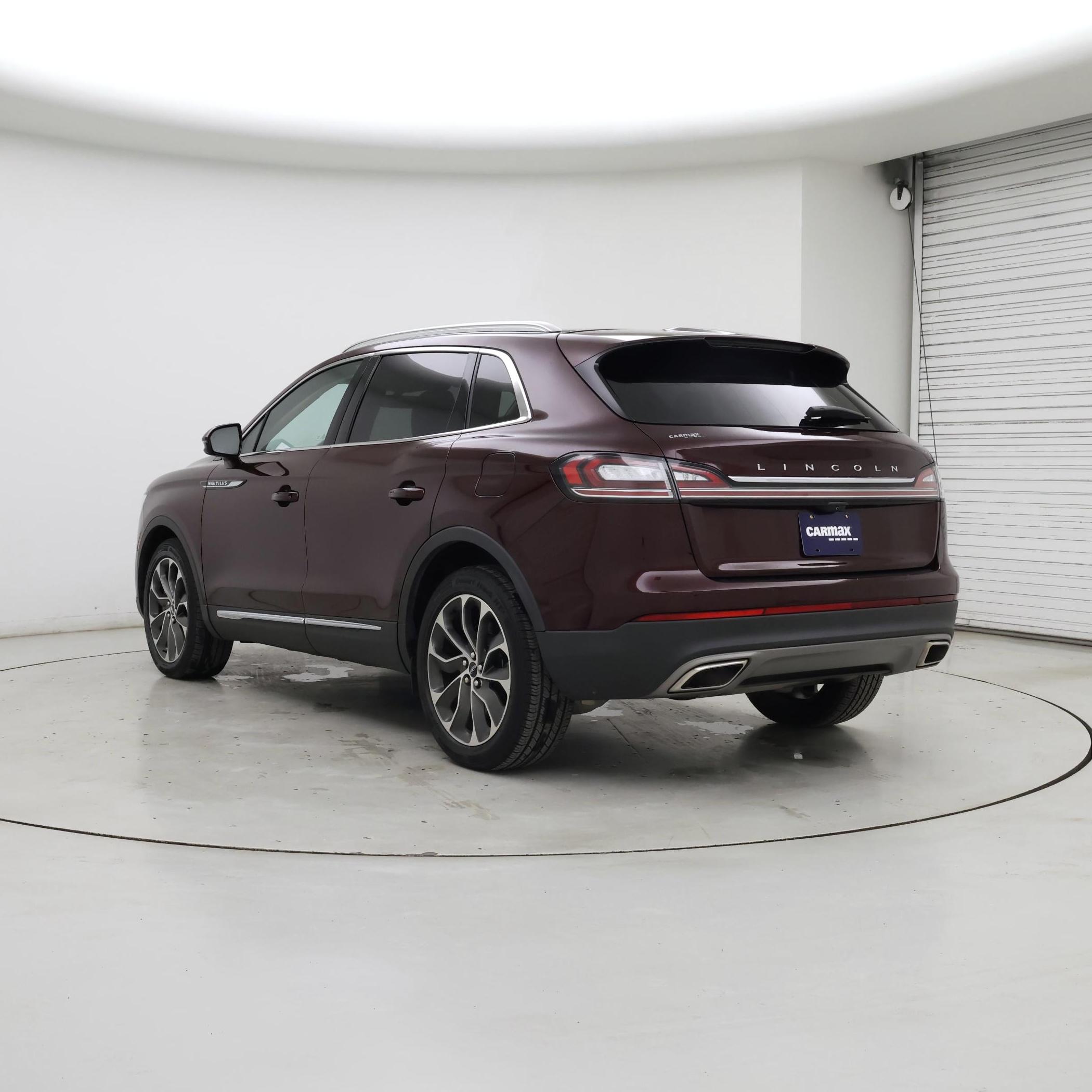 Thumbnail: 2021 Lincoln Nautilus - 2