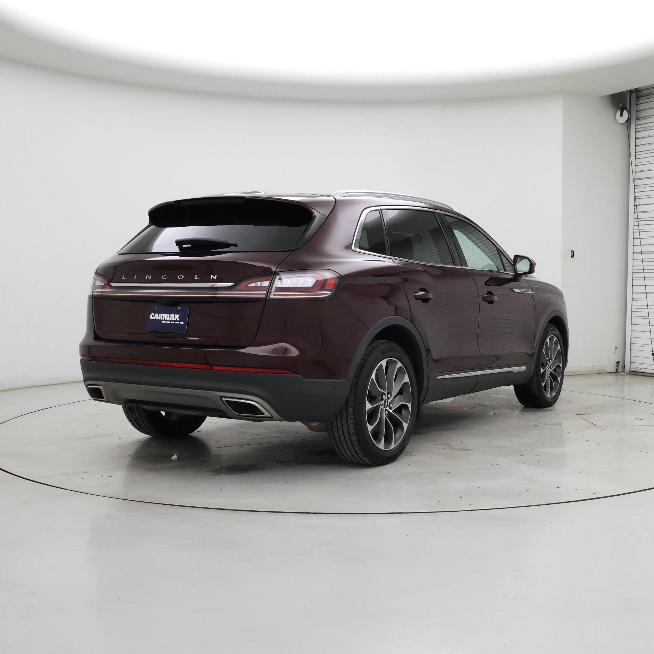 Thumbnail: 2021 Lincoln Nautilus - 8