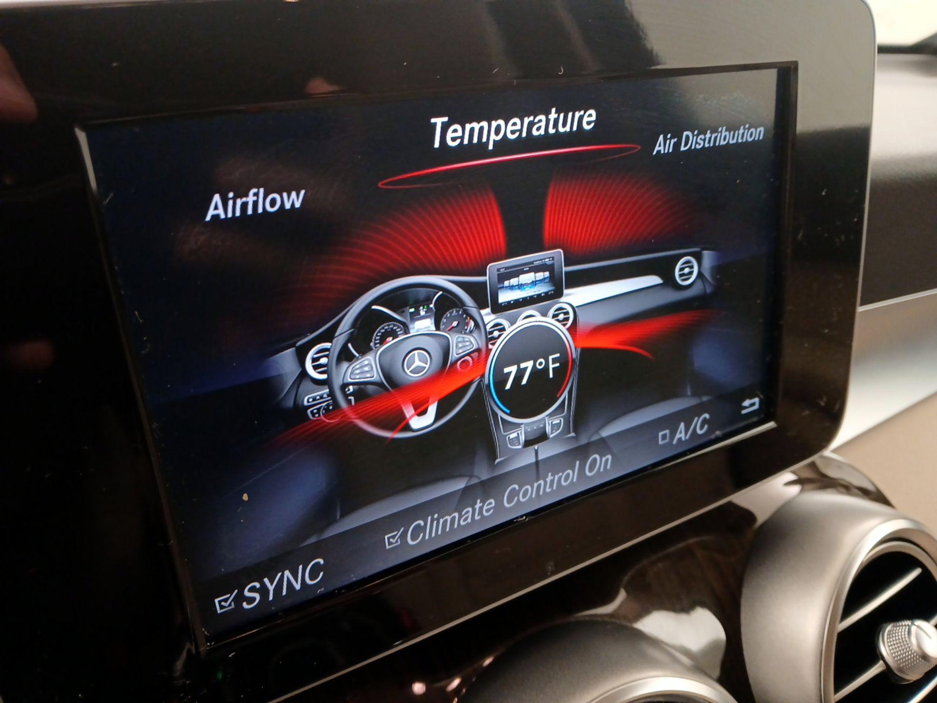 Thumbnail: 2019 Mercedes-Benz GLC - 17