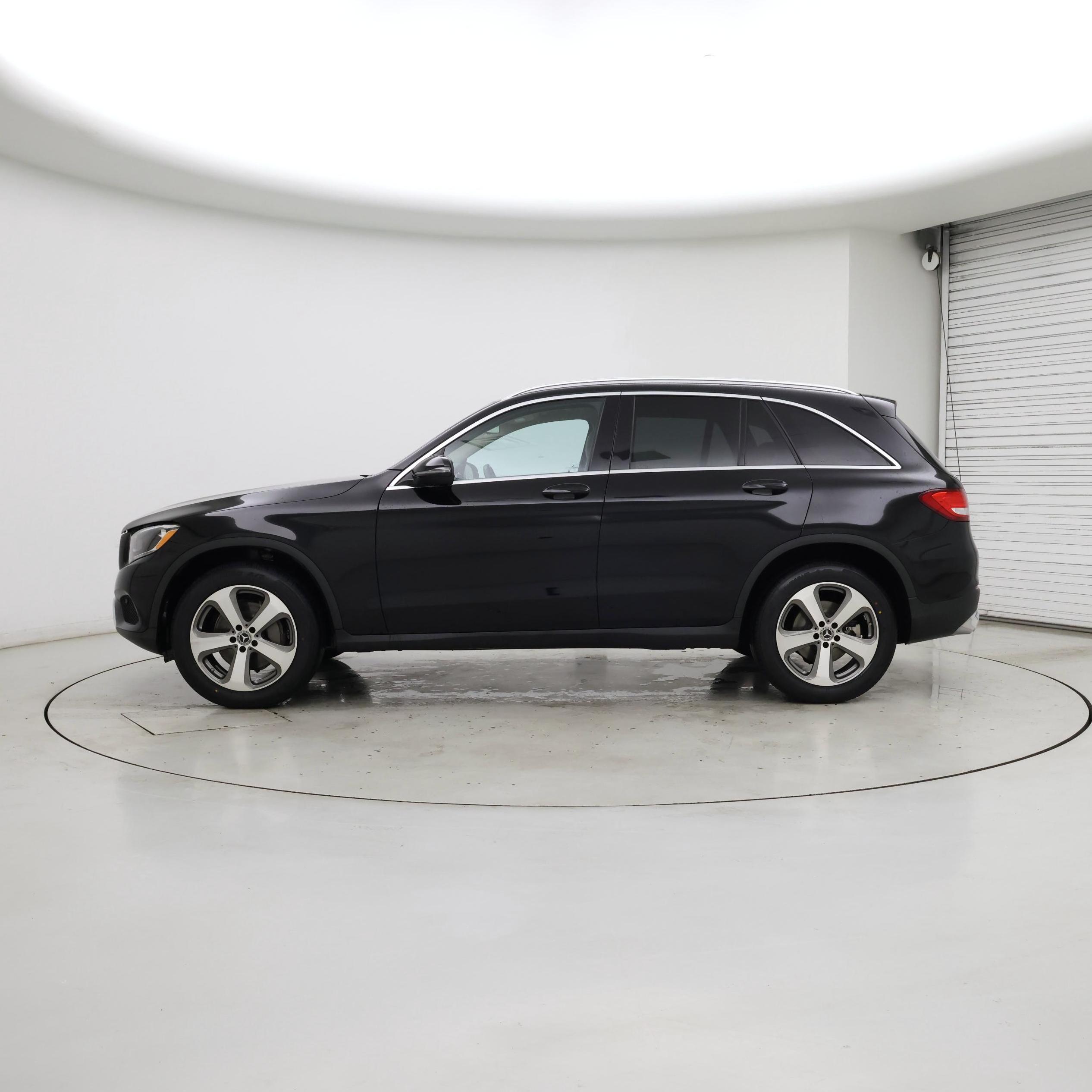 Thumbnail: 2019 Mercedes-Benz GLC - 3