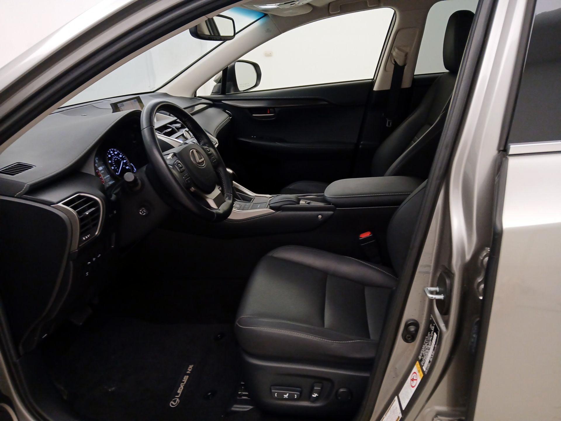 Thumbnail: 2016 Lexus NX - 11