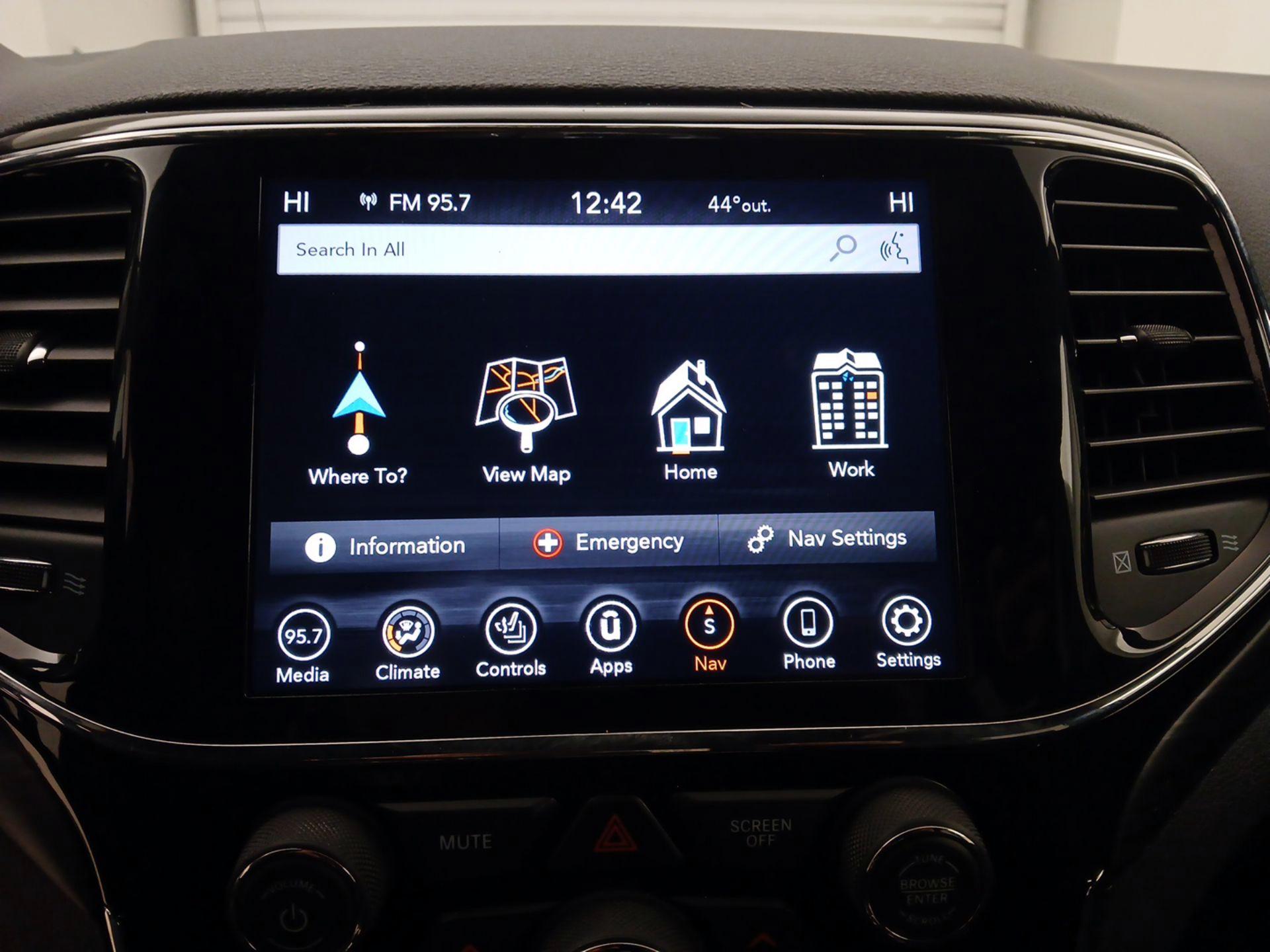 Thumbnail: 2020 Jeep Grand Cherokee - 14