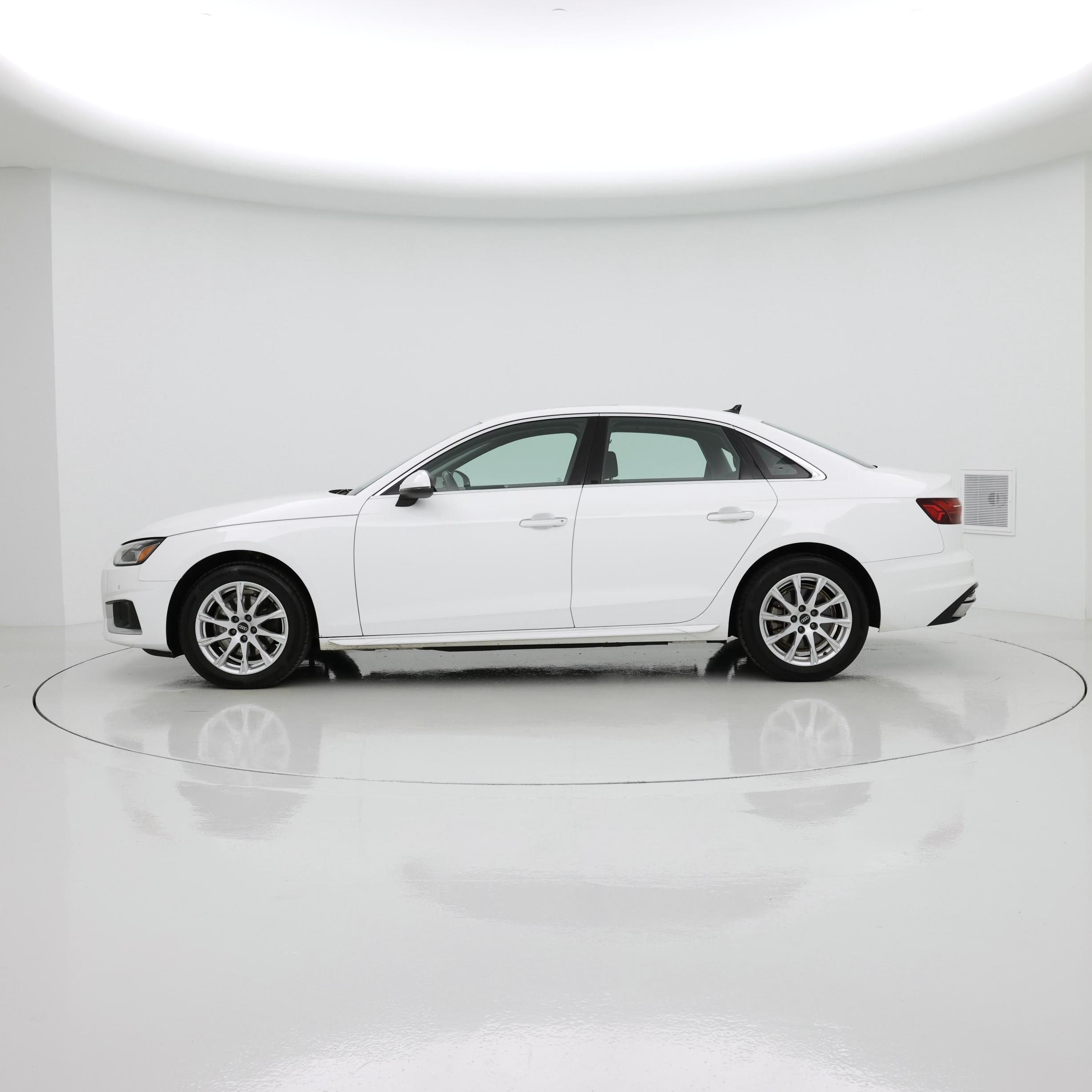 Thumbnail: 2023 Audi A4 - 3