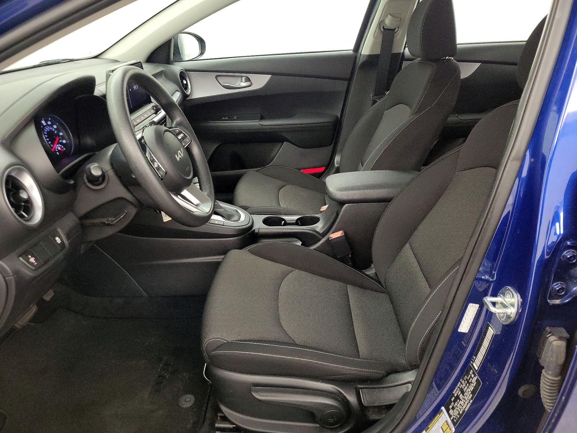 Thumbnail: 2023 Kia Forte - 11