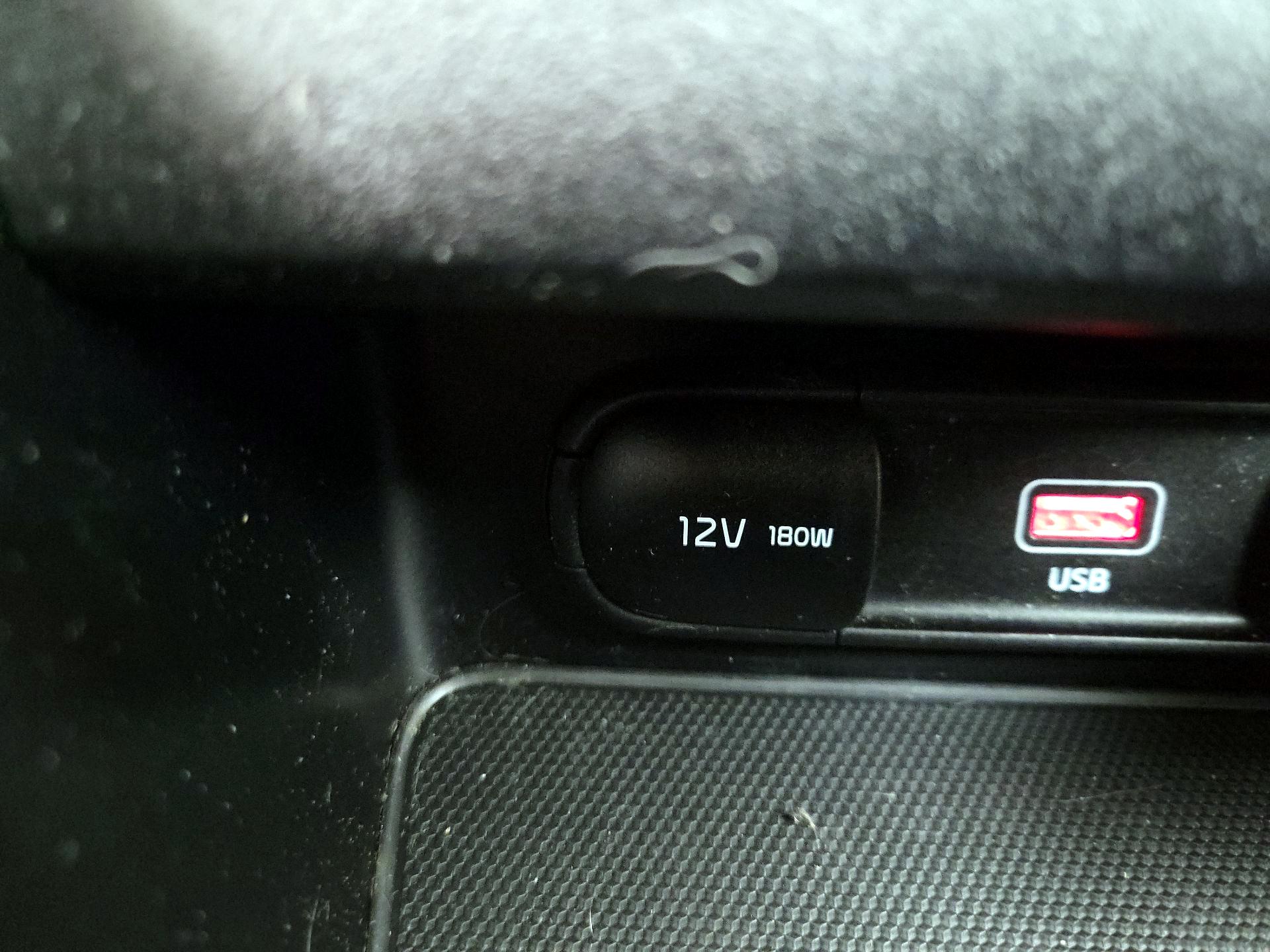 Thumbnail: 2023 Kia Forte - 18