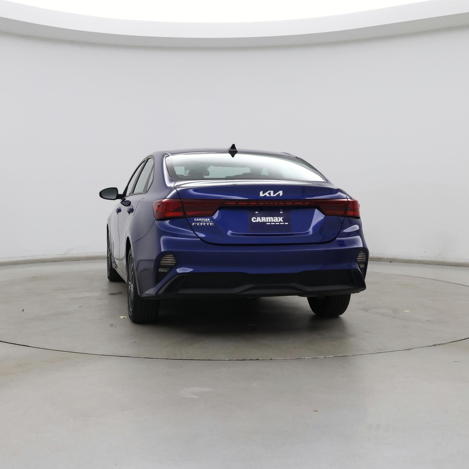 Thumbnail: 2023 Kia Forte - 6