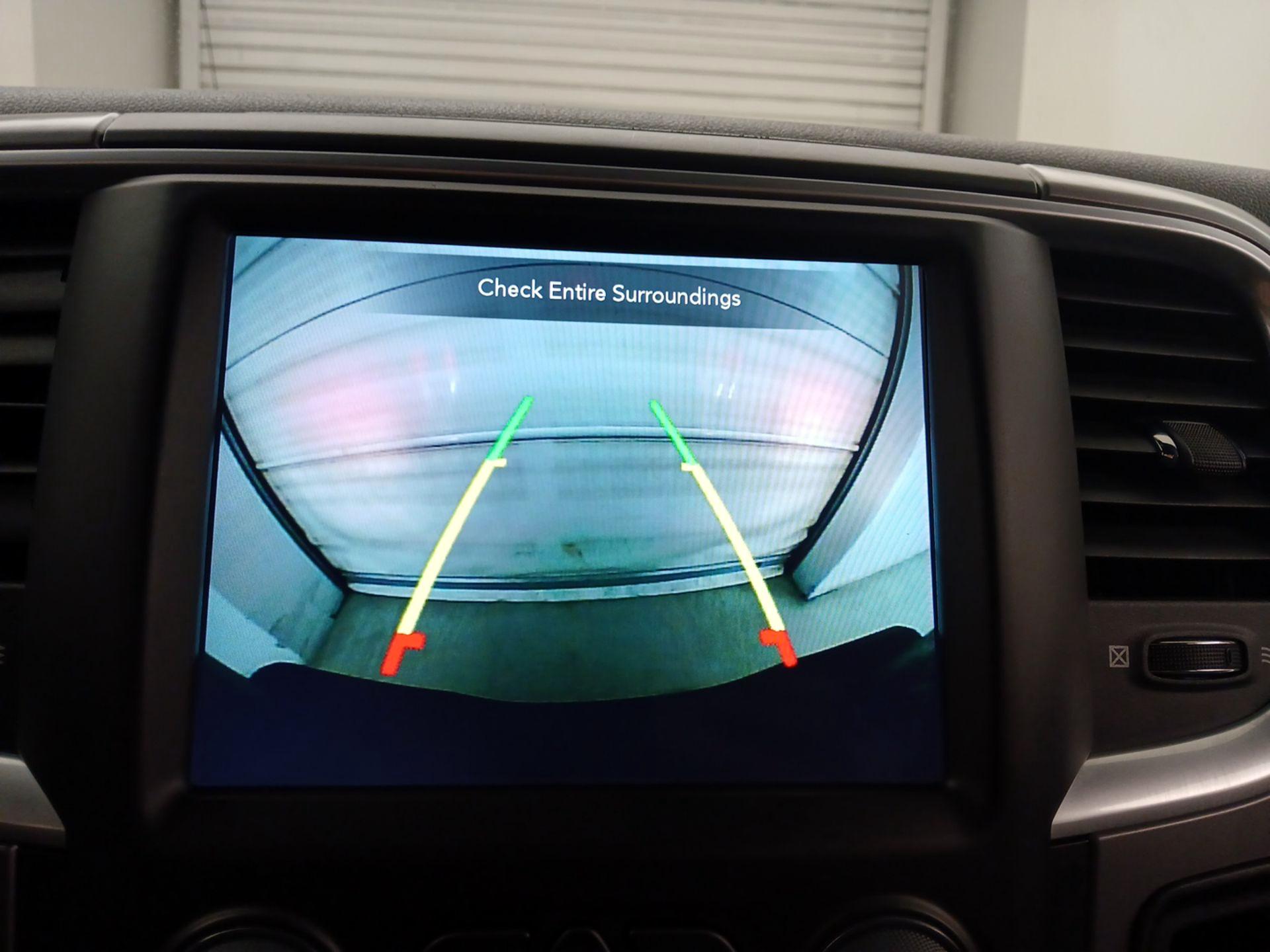 Thumbnail: 2022 RAM 1500 Classic - 14